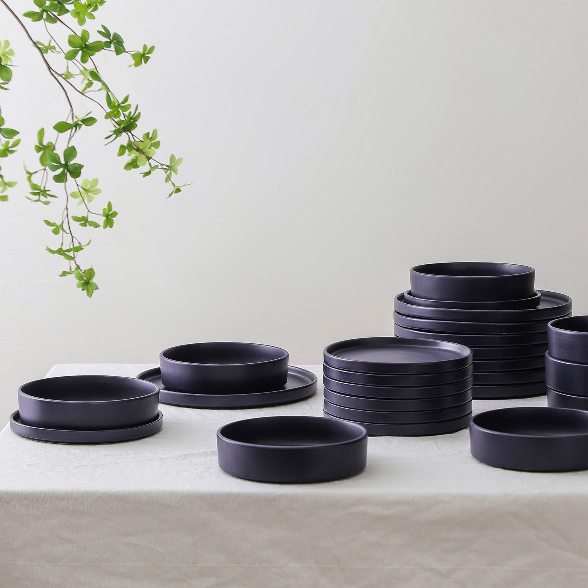 Cleo Stoneware Dinnerware Set - Dark Blue
