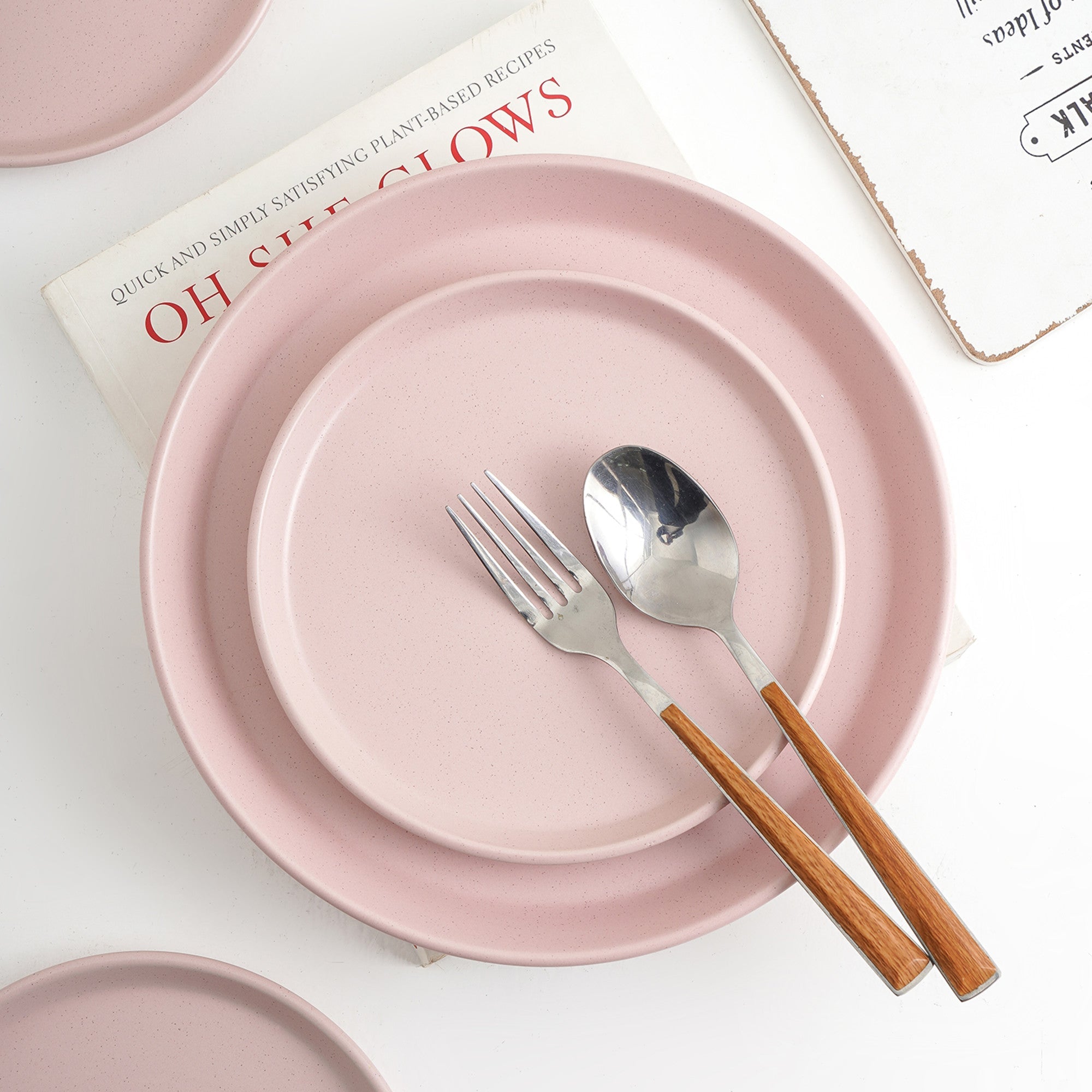 Albie Stoneware Dinner Plate - Pink