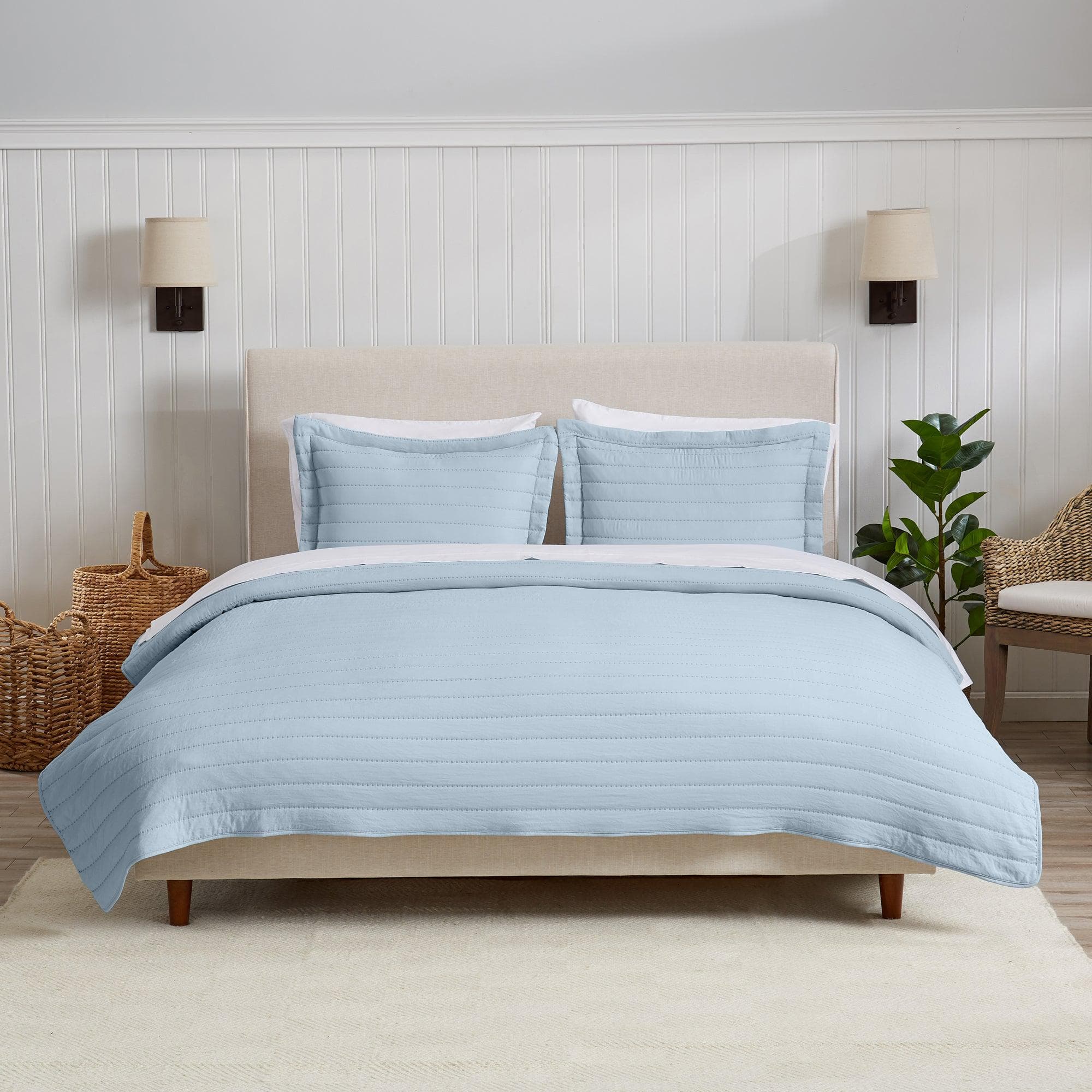 3-Piece Solid Striped Quilt - Virginia Collection - Best Buy Furniture