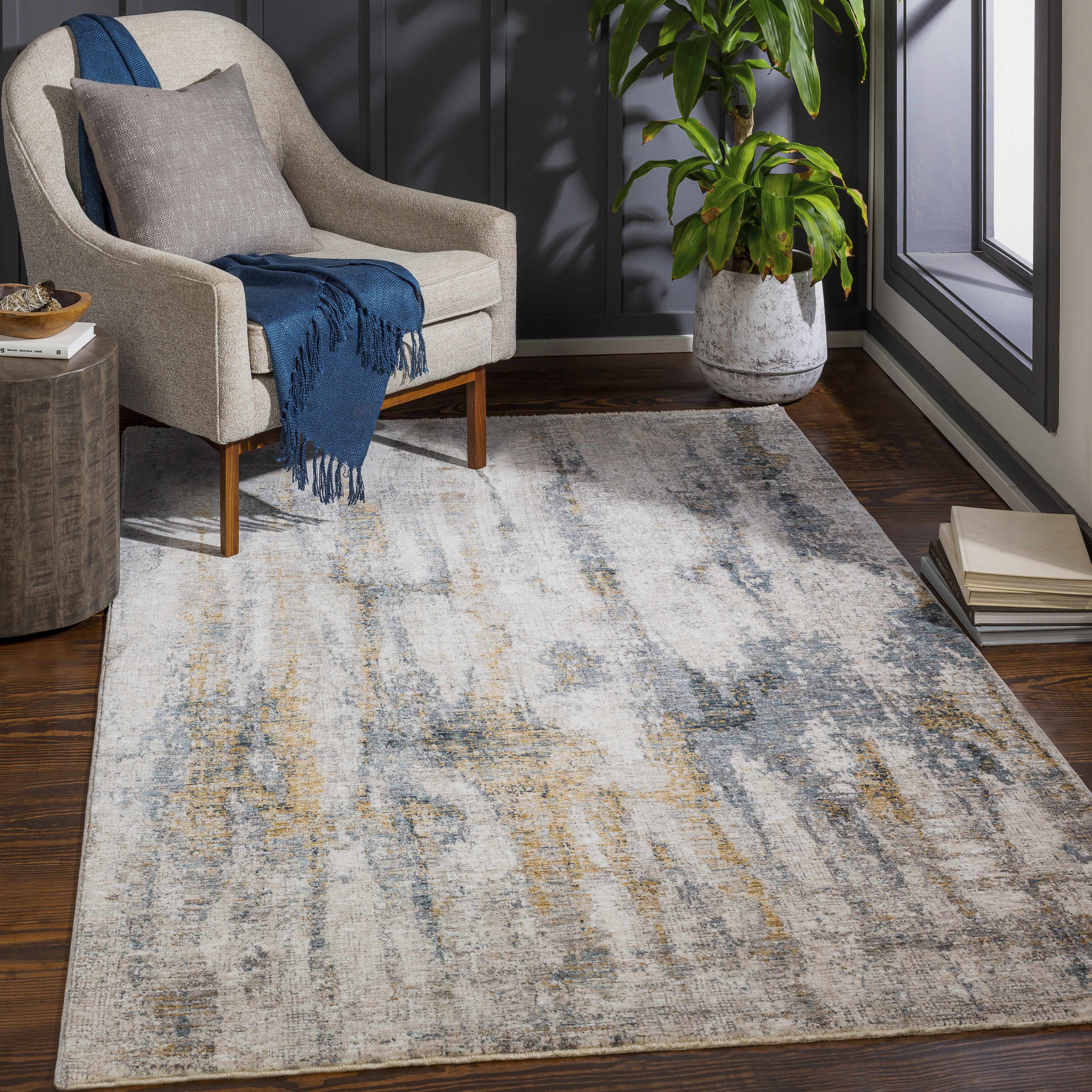 Lurnea Luxe Fringe Rug