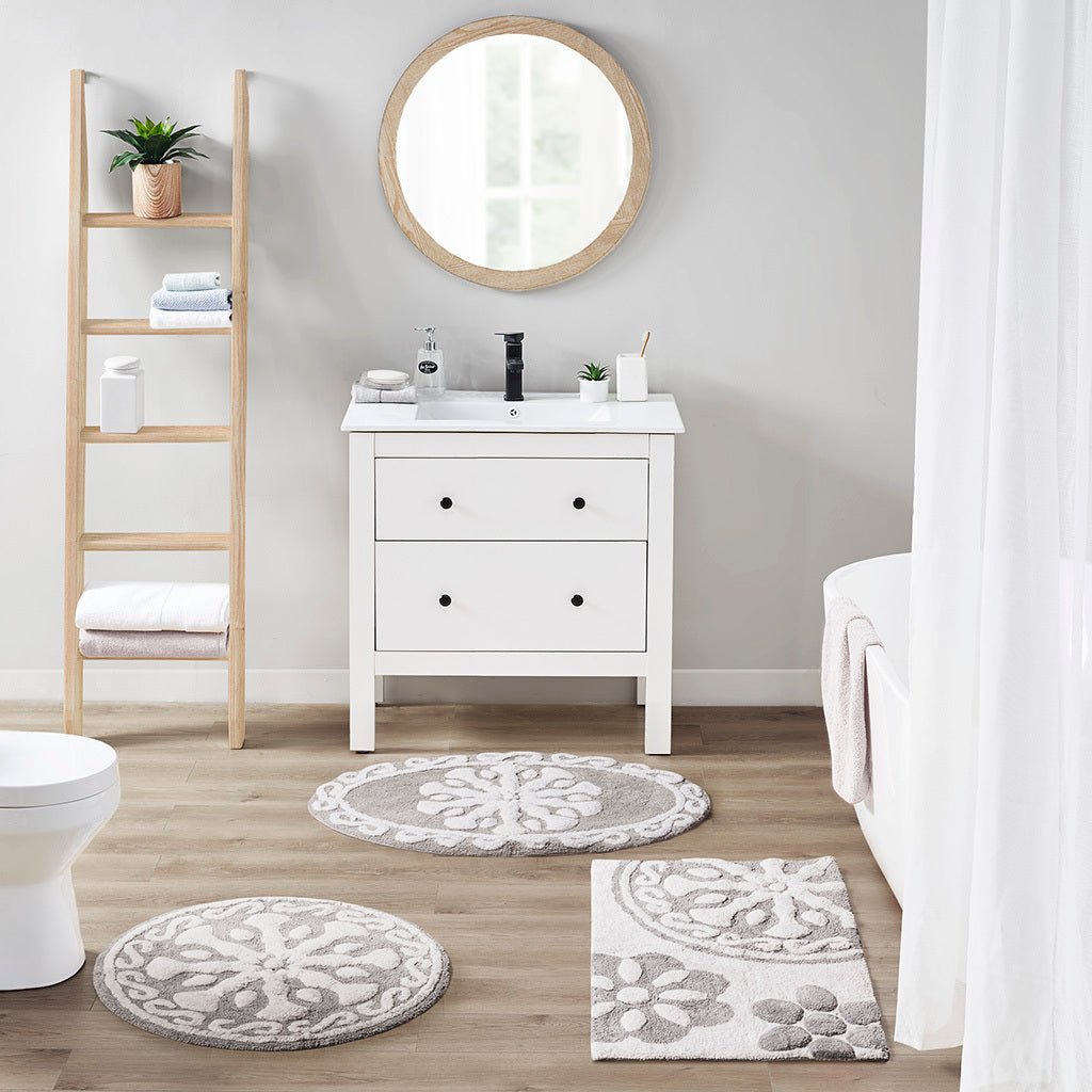 Medallion cotton tufted bath rug - Tuesday Morning - Bathroom Rugs