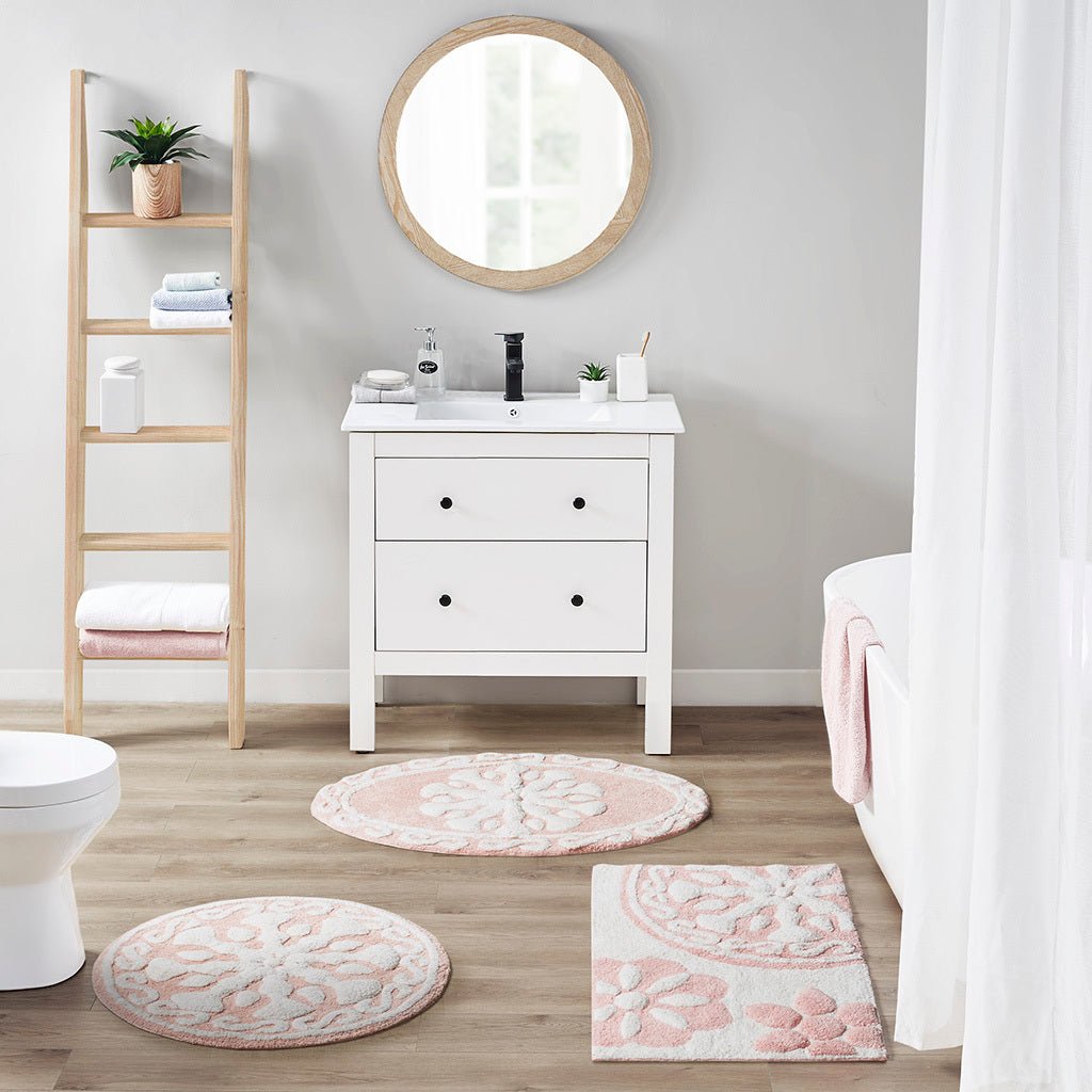 Medallion cotton tufted bath rug - Tuesday Morning - Bathroom Rugs