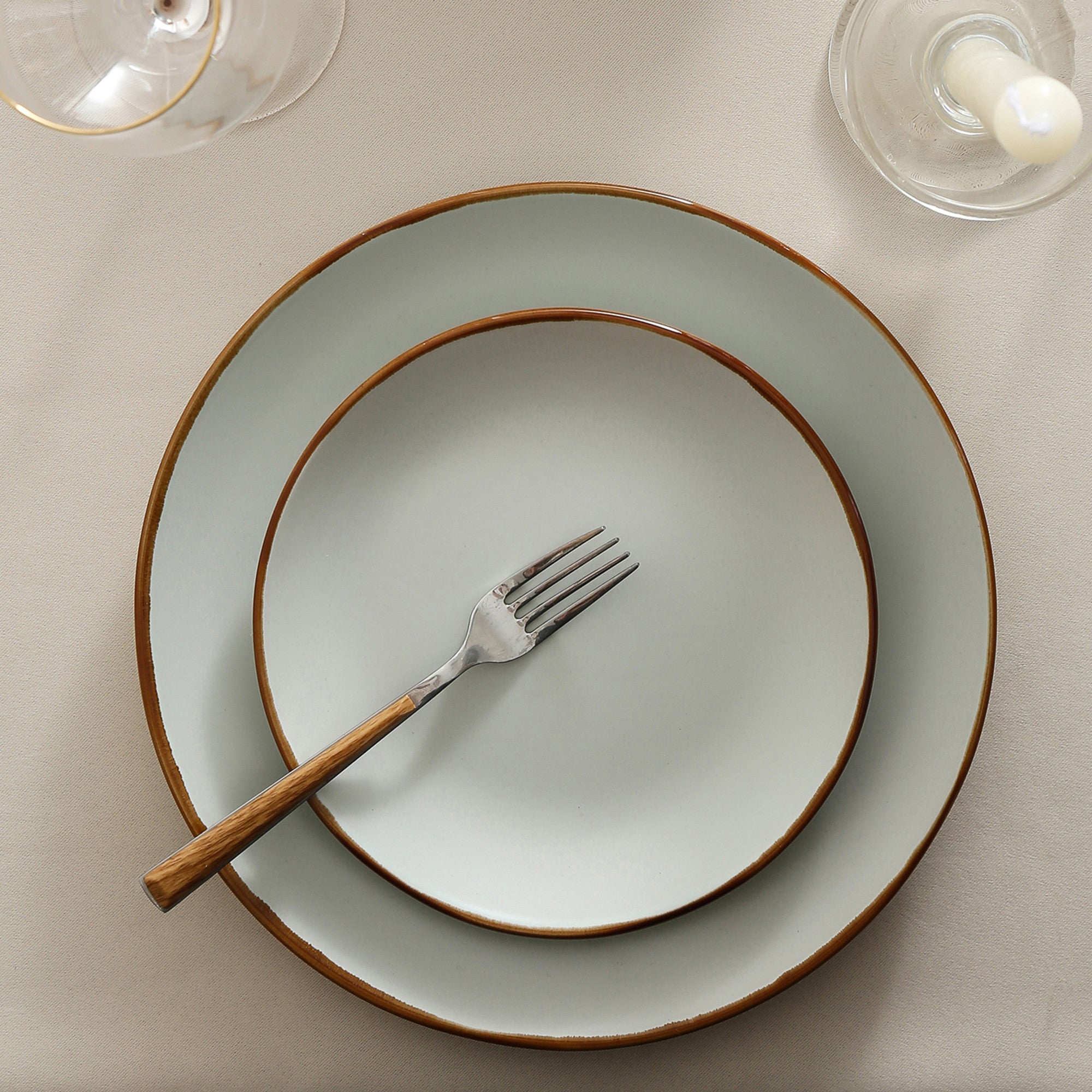 Brasa Stoneware Dinnerware Set - Light Green