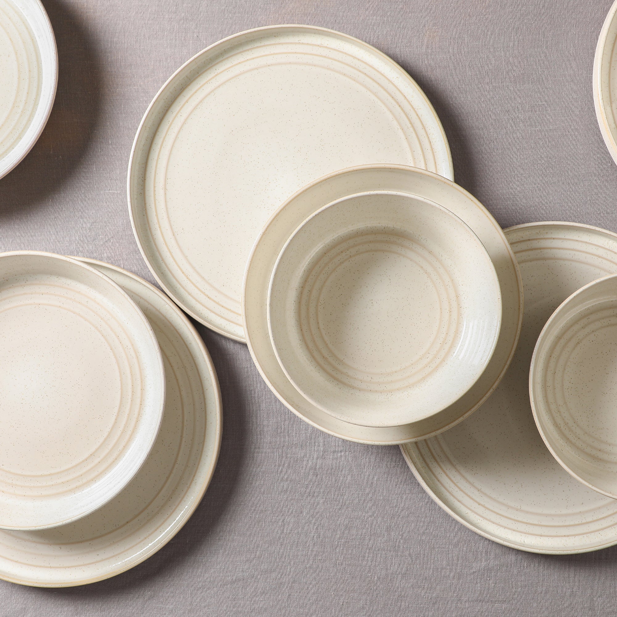 Claire Stoneware Dinner Plate Set - White