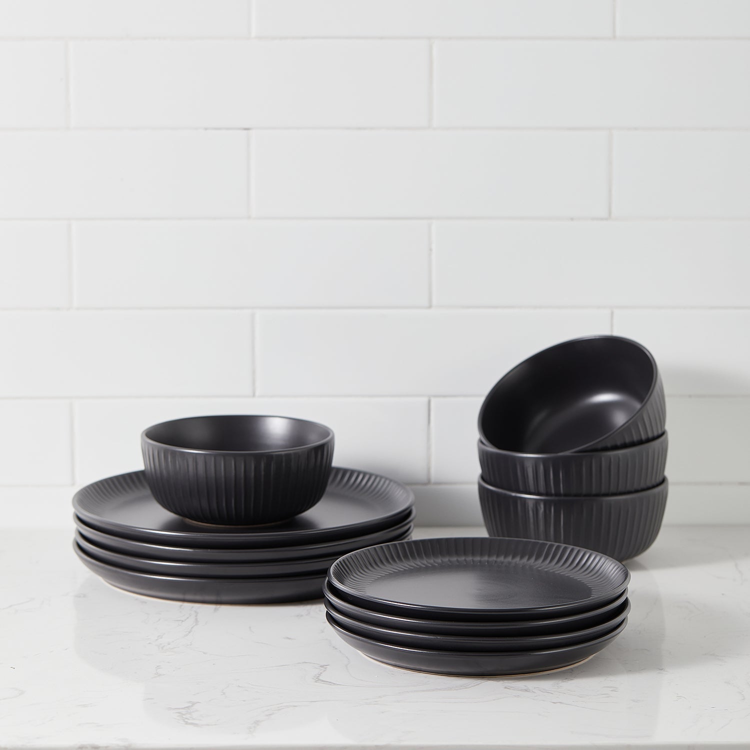 Logan Stoneware Dinnerware Set - Black