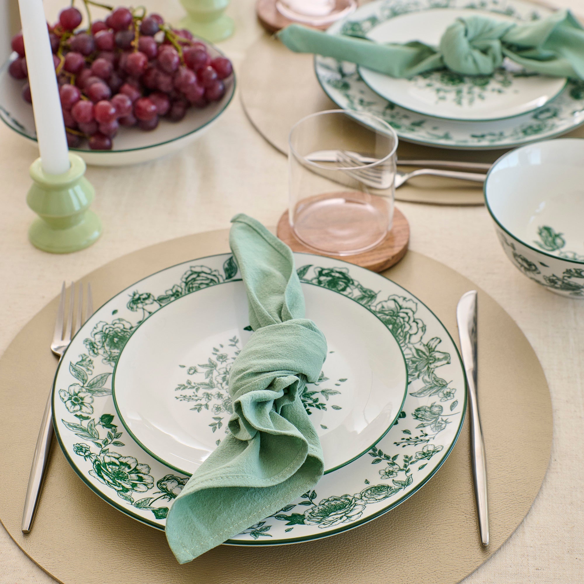 Esme Porcelain Dinnerware Set - Green