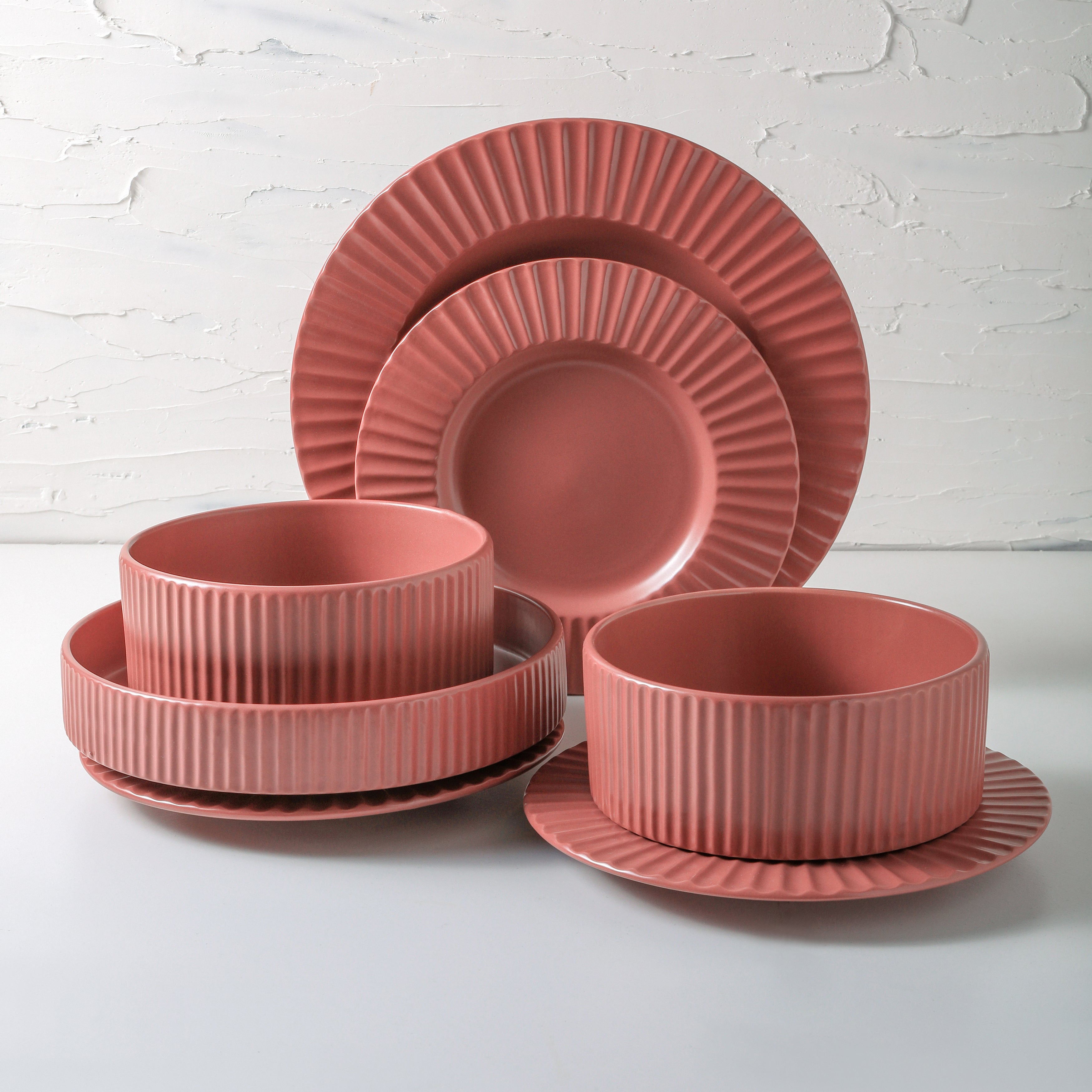 Lusso Stoneware Dinnerware Set - Redwood