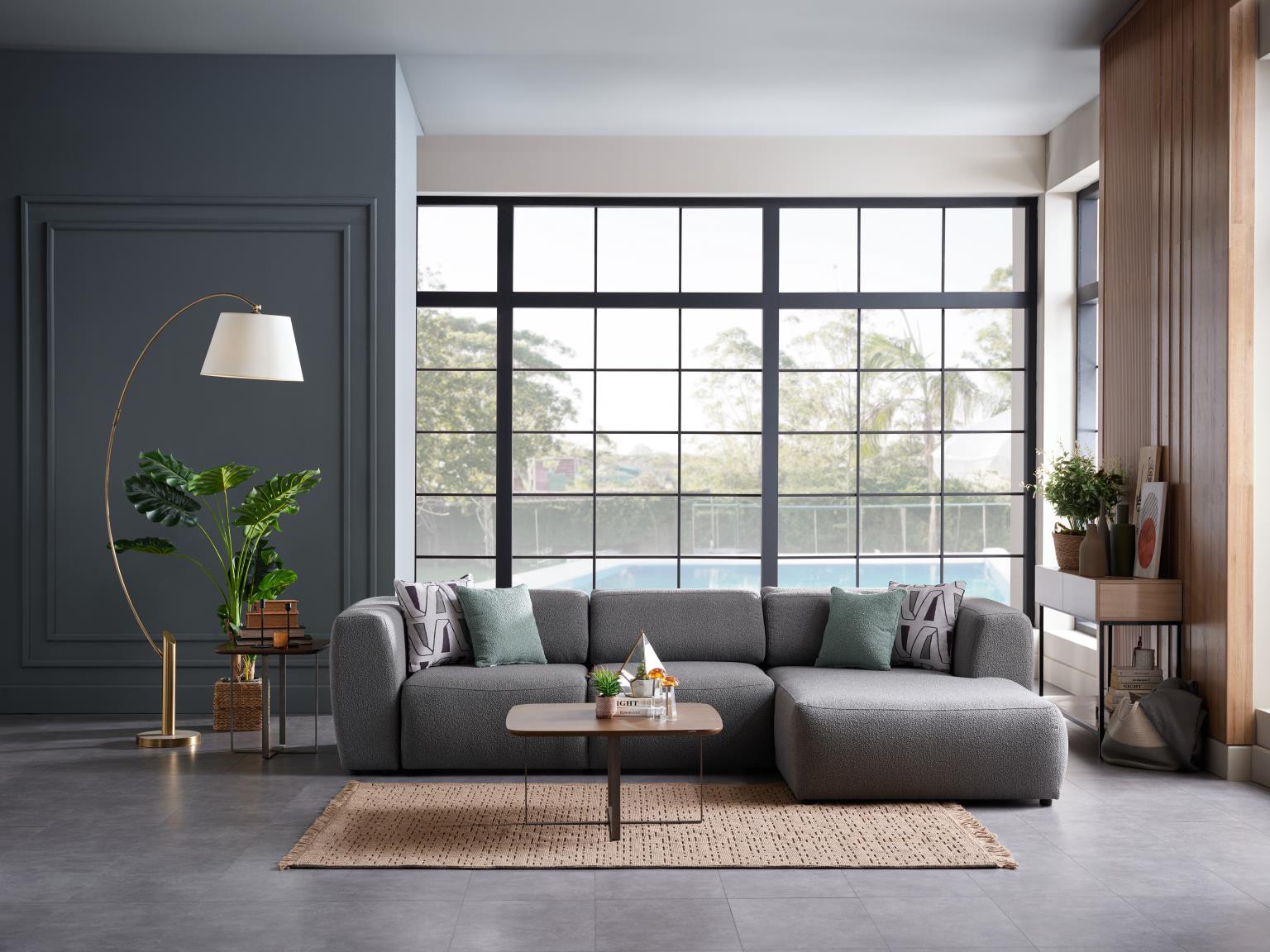 Modern luxury meets practicality with the Picasso Sleeper Sectional. Elegant design, plush cushions, and easy sleeper transformation.