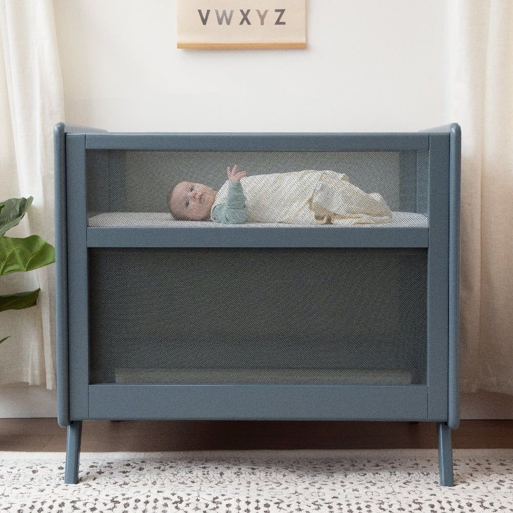 Mini Breathable Mesh Crib
