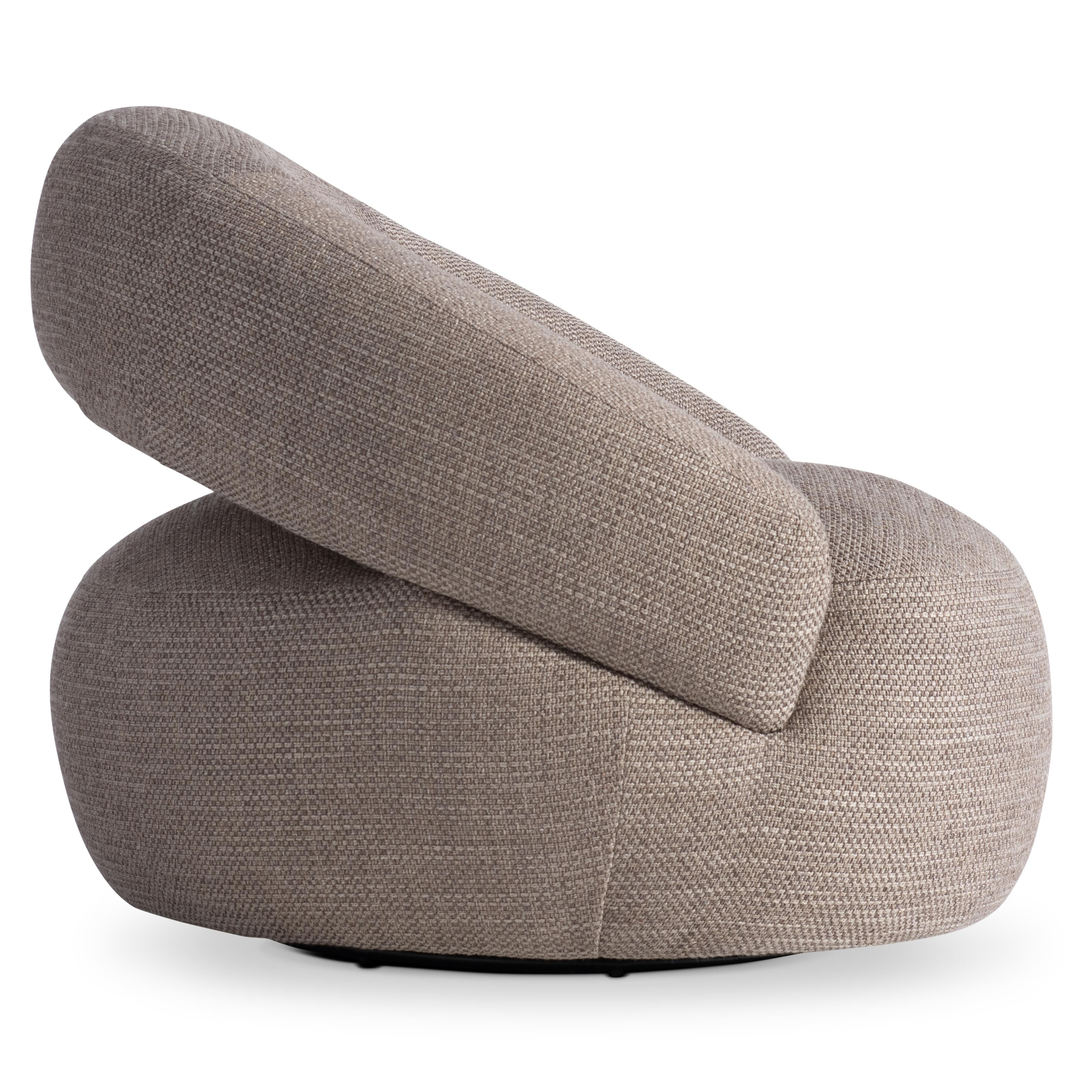 Bernhardt Furniture Cleo Fabric Swivel Chair