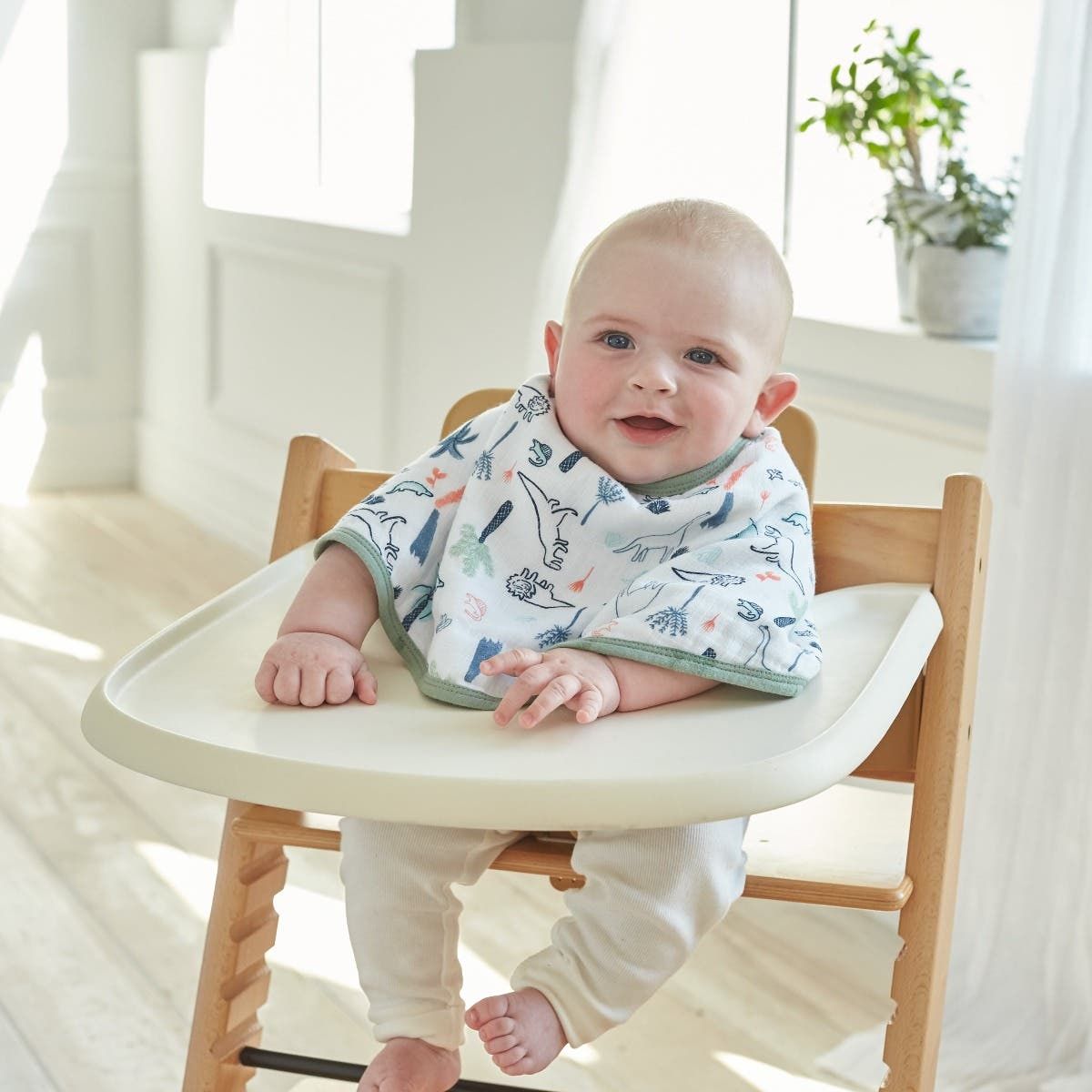 Essentials Cotton Muslin Burpy Bib