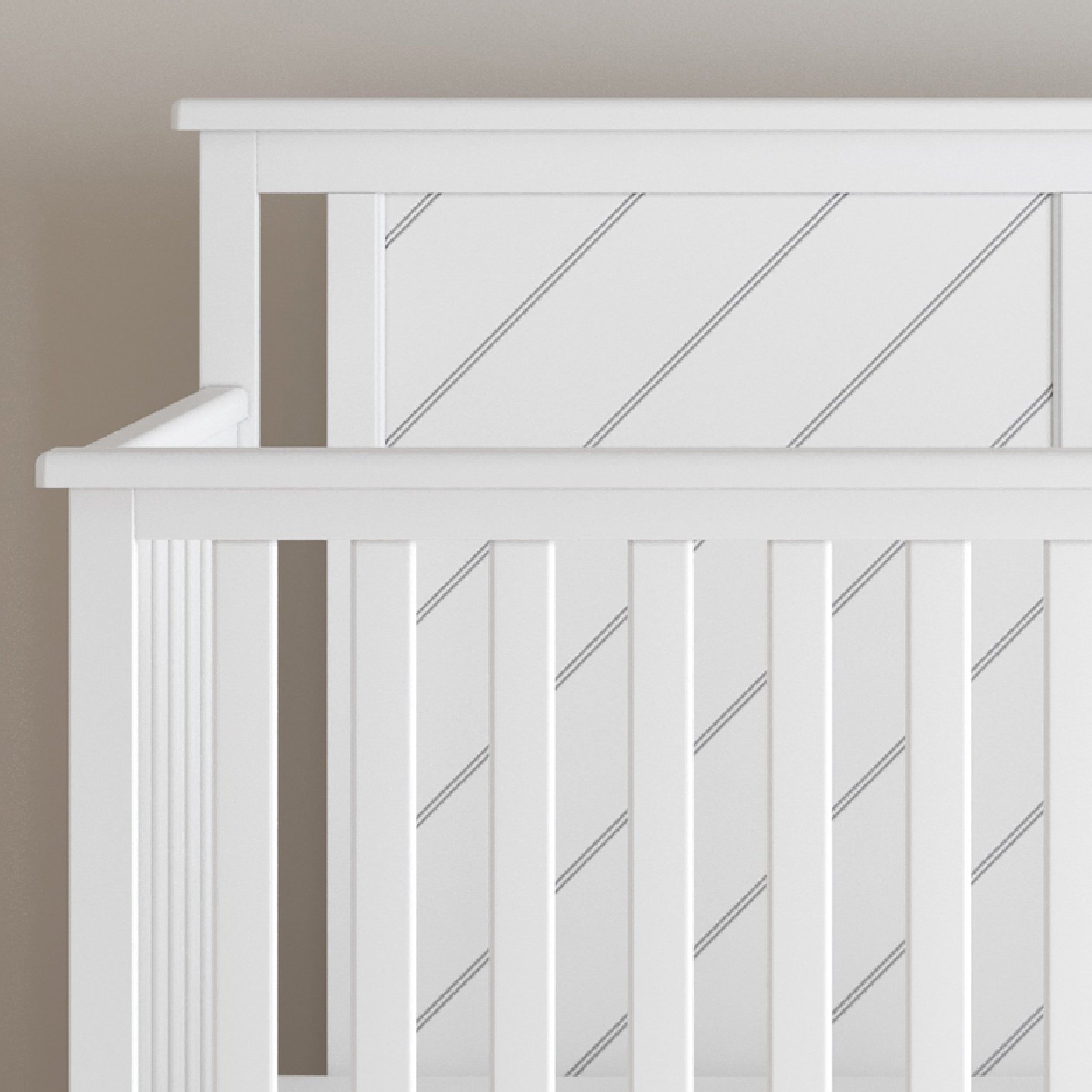 Hampton Flat Top 4-in-1 Convertible Crib, Matte White