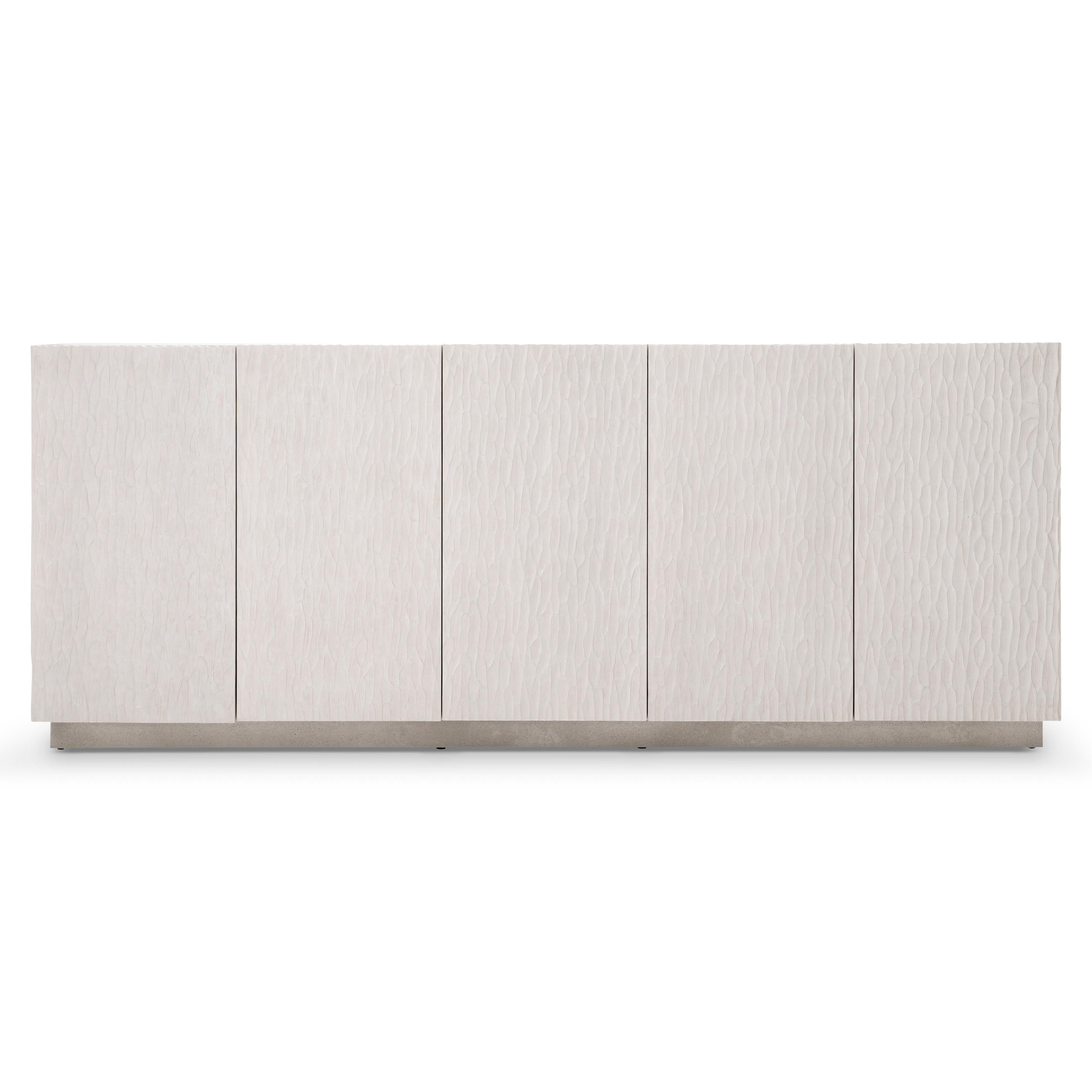 Bernhardt Furniture – Solaria Entertainment Credenza
