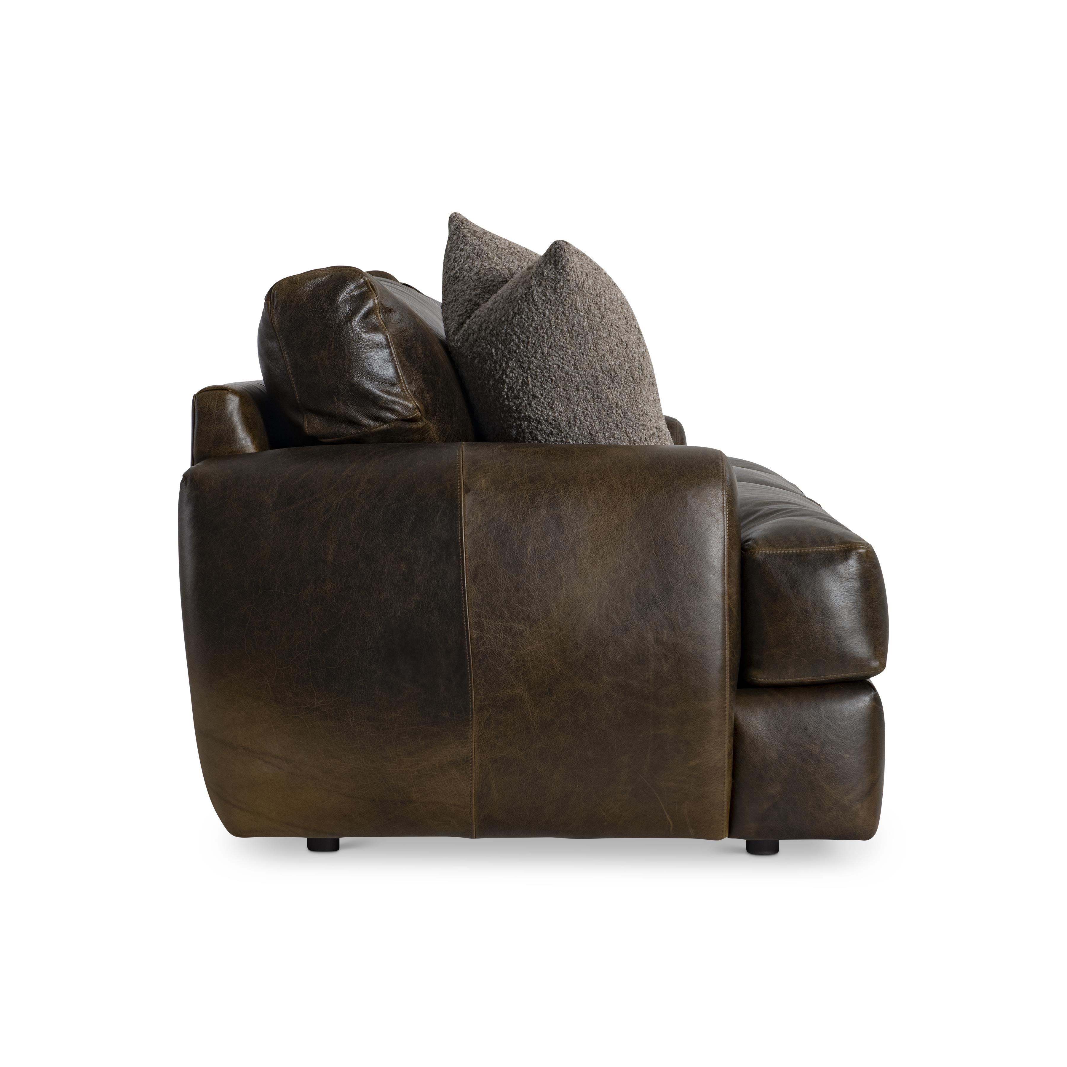 Bernhardt Furniture – Cameron Leather Sofa