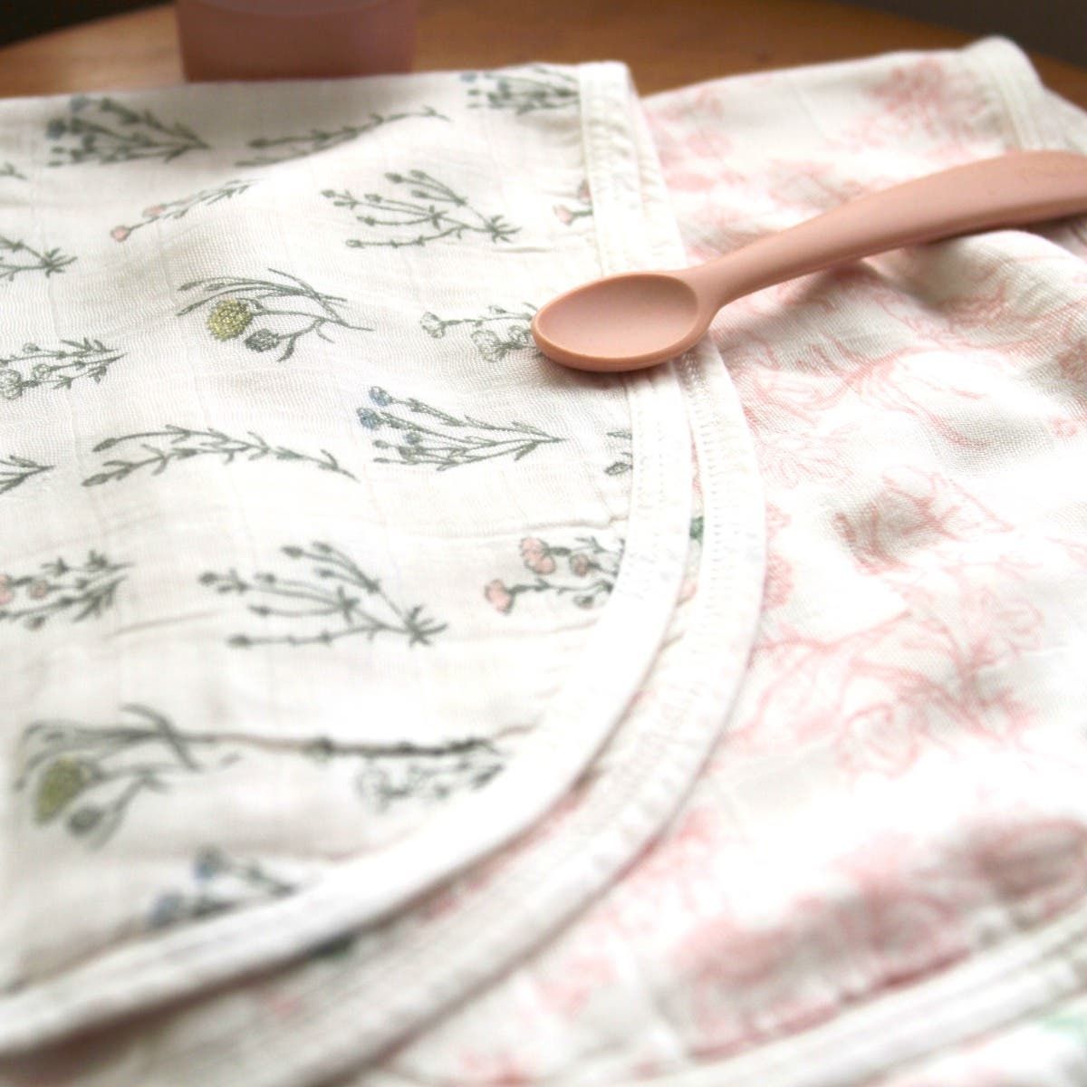 Boutique Silky Soft Burpy Bib 2 Pack