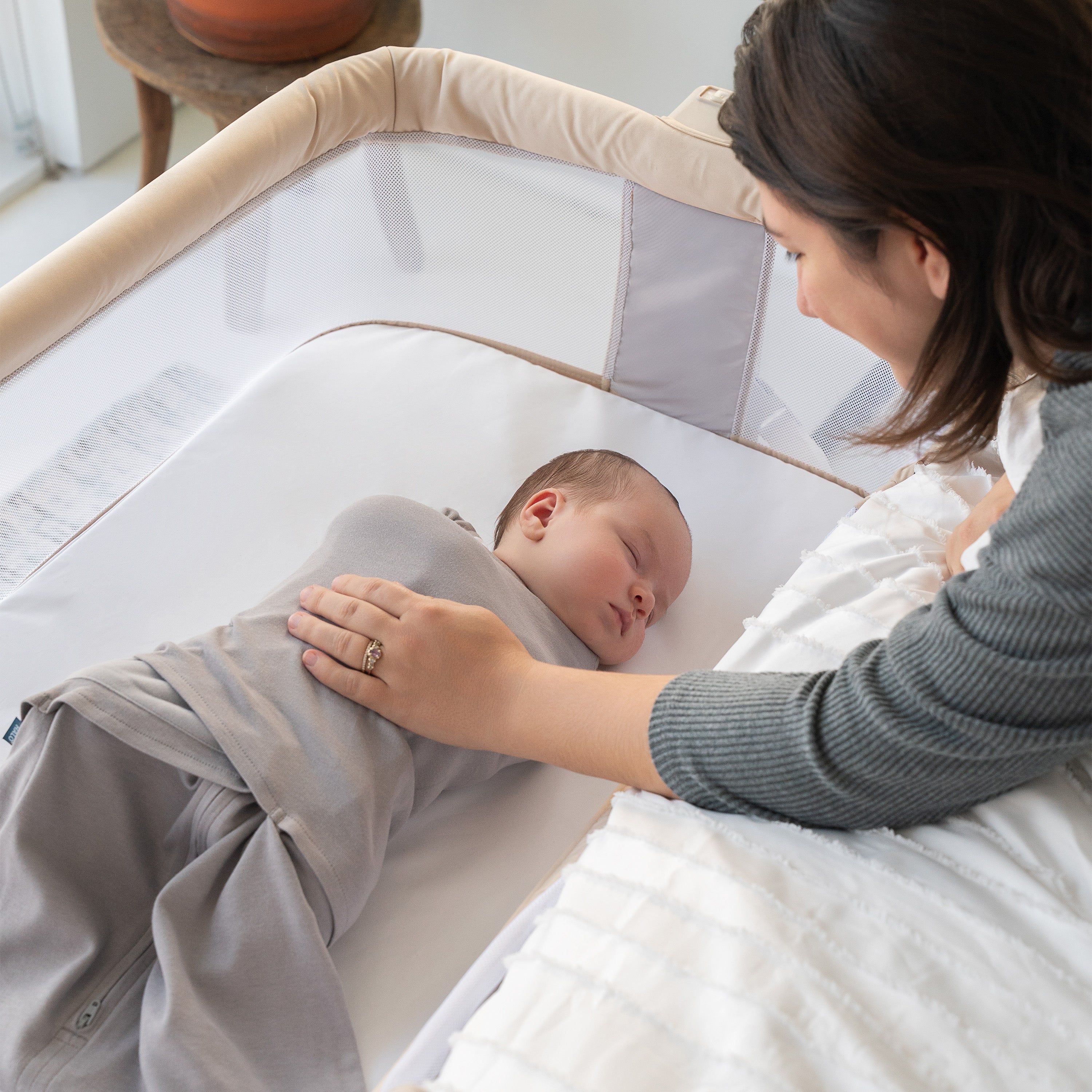 Bassinest® Beside Sleeper Fitted Sheets 100% Organic Cotton | 2 Pack