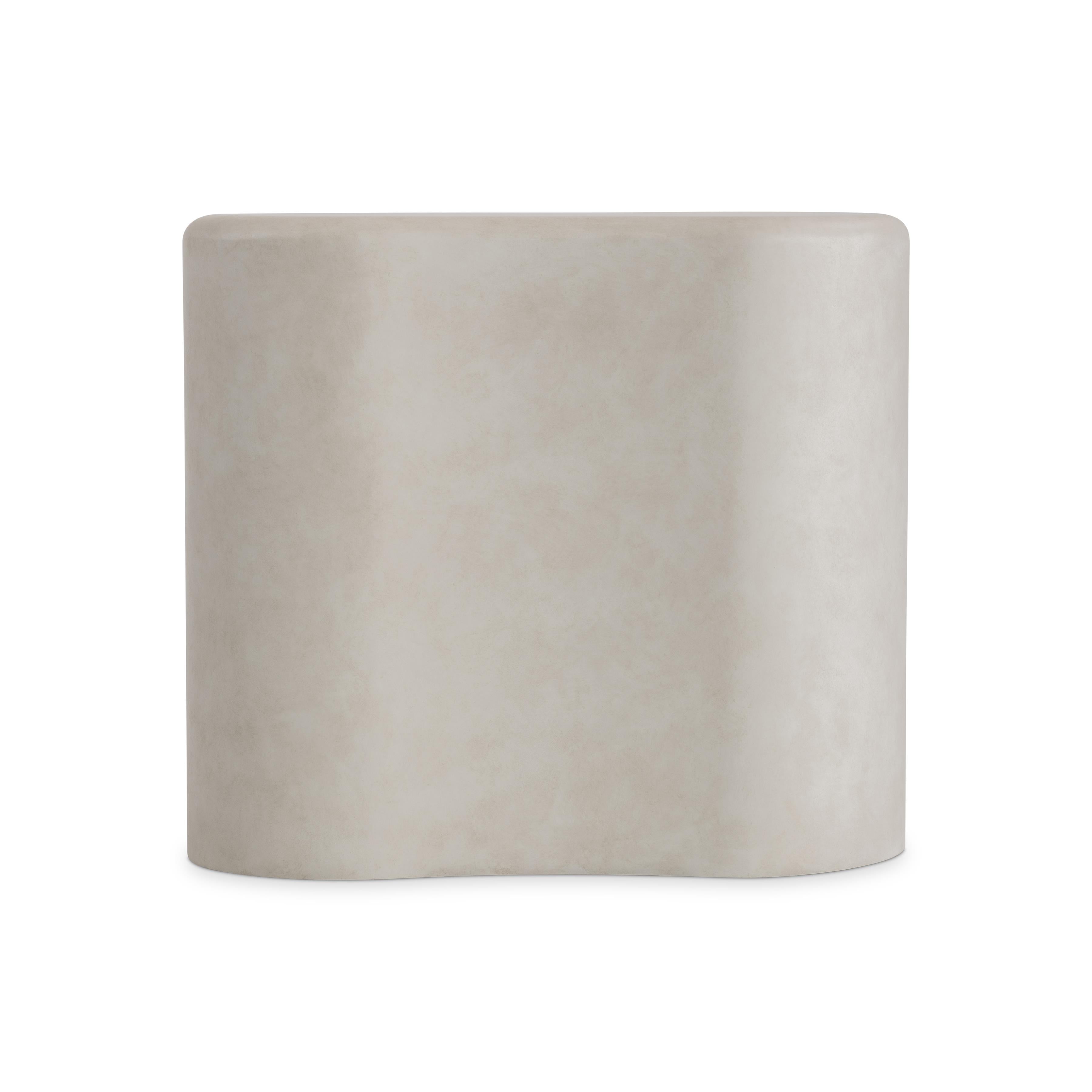 Bernhardt Furniture – Nova Side Table