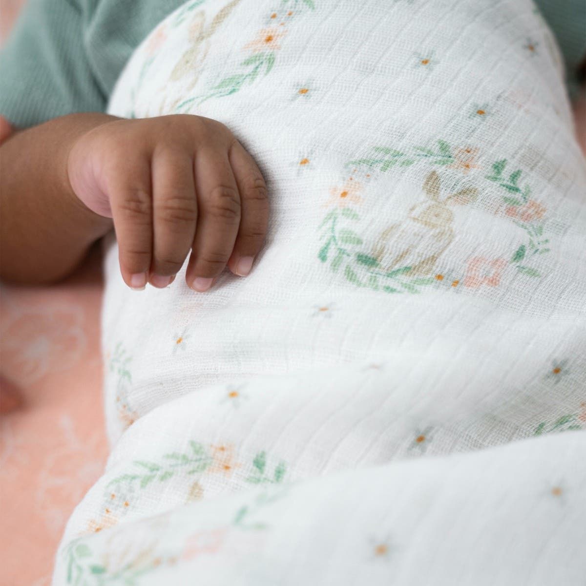 Essentials Cotton Muslin Swaddle Blanket 4 Pack