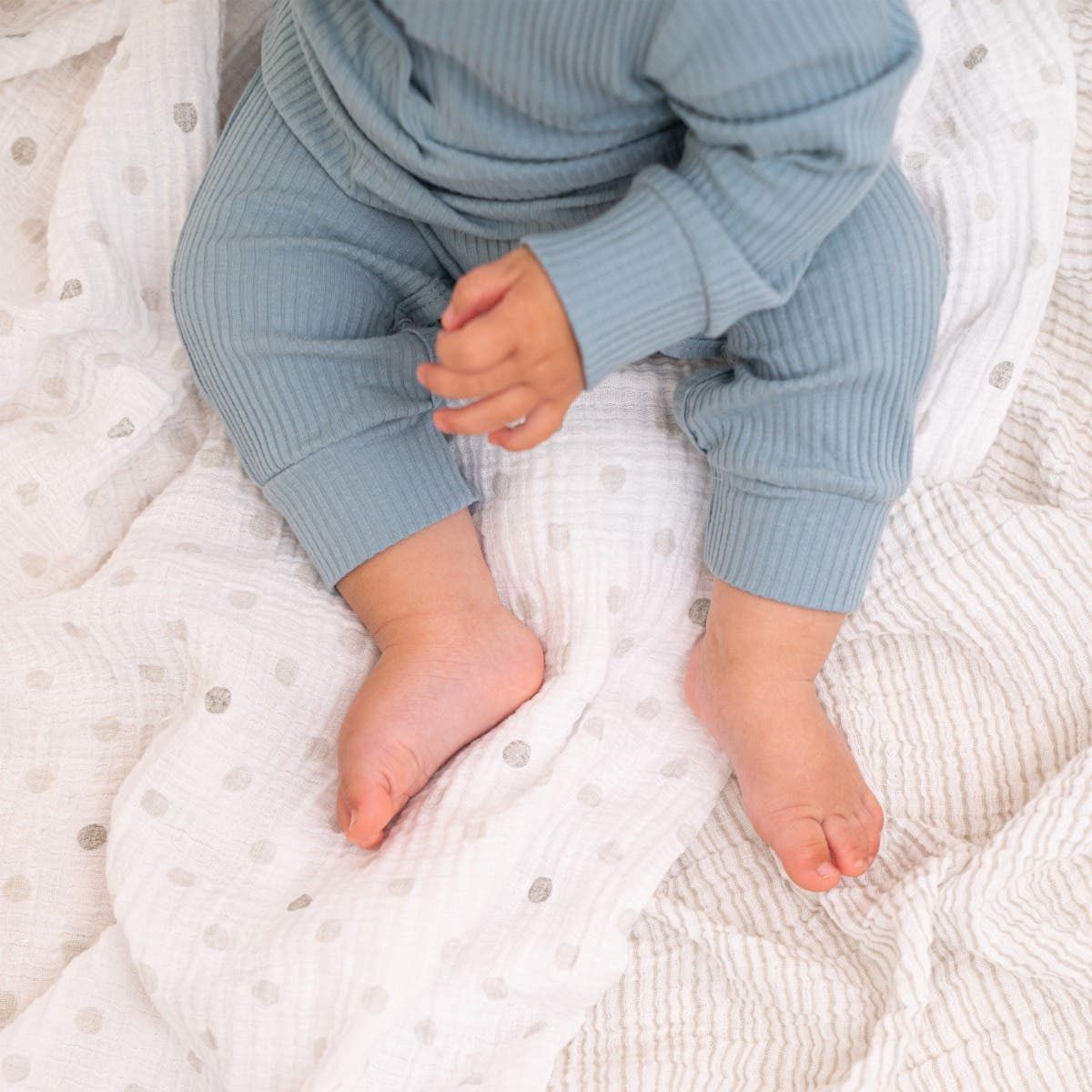 Essentials Cotton Muslin Swaddle Blanket 4 Pack