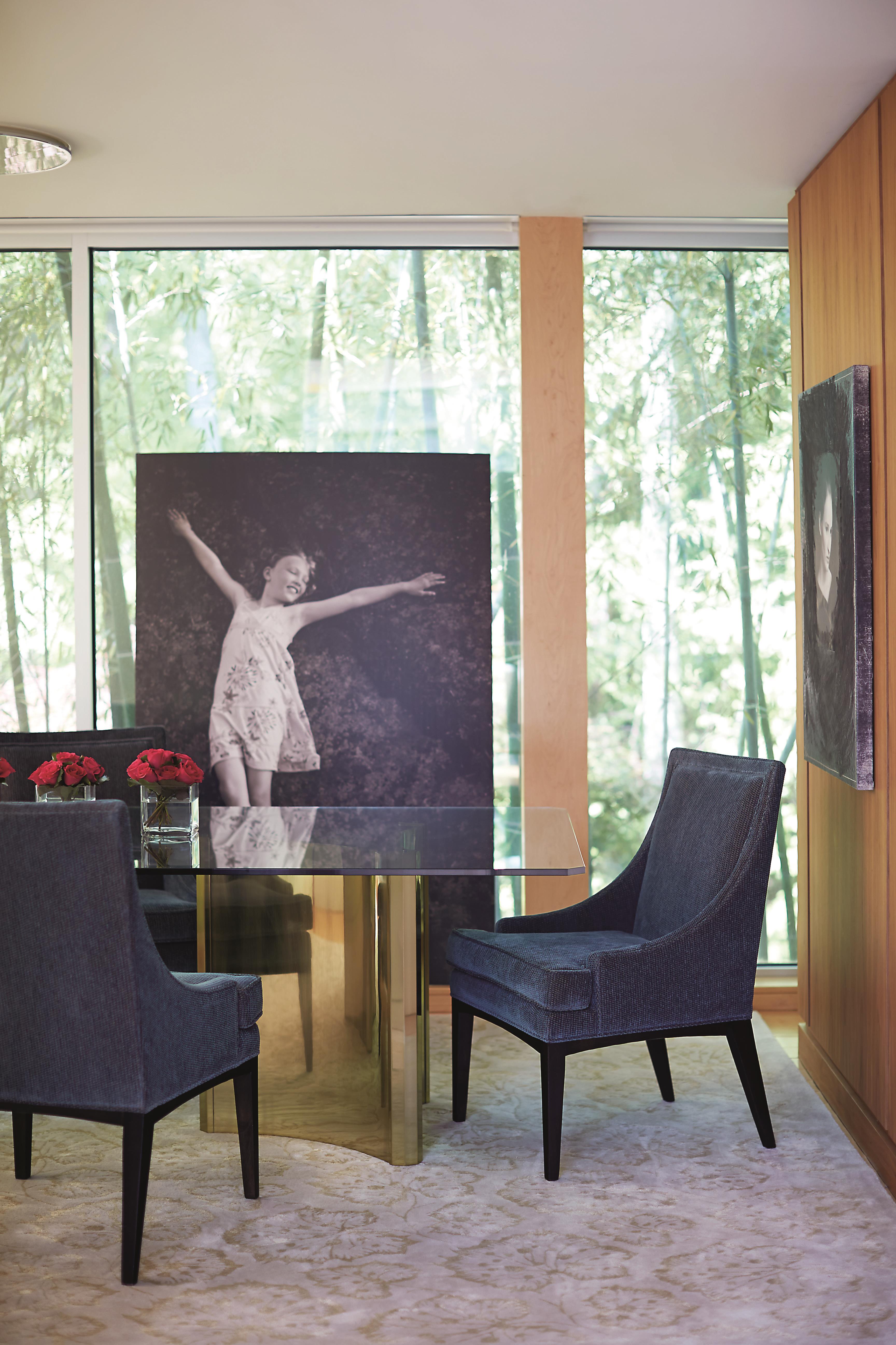 Bernhardt Furniture – Abbott Dining Table