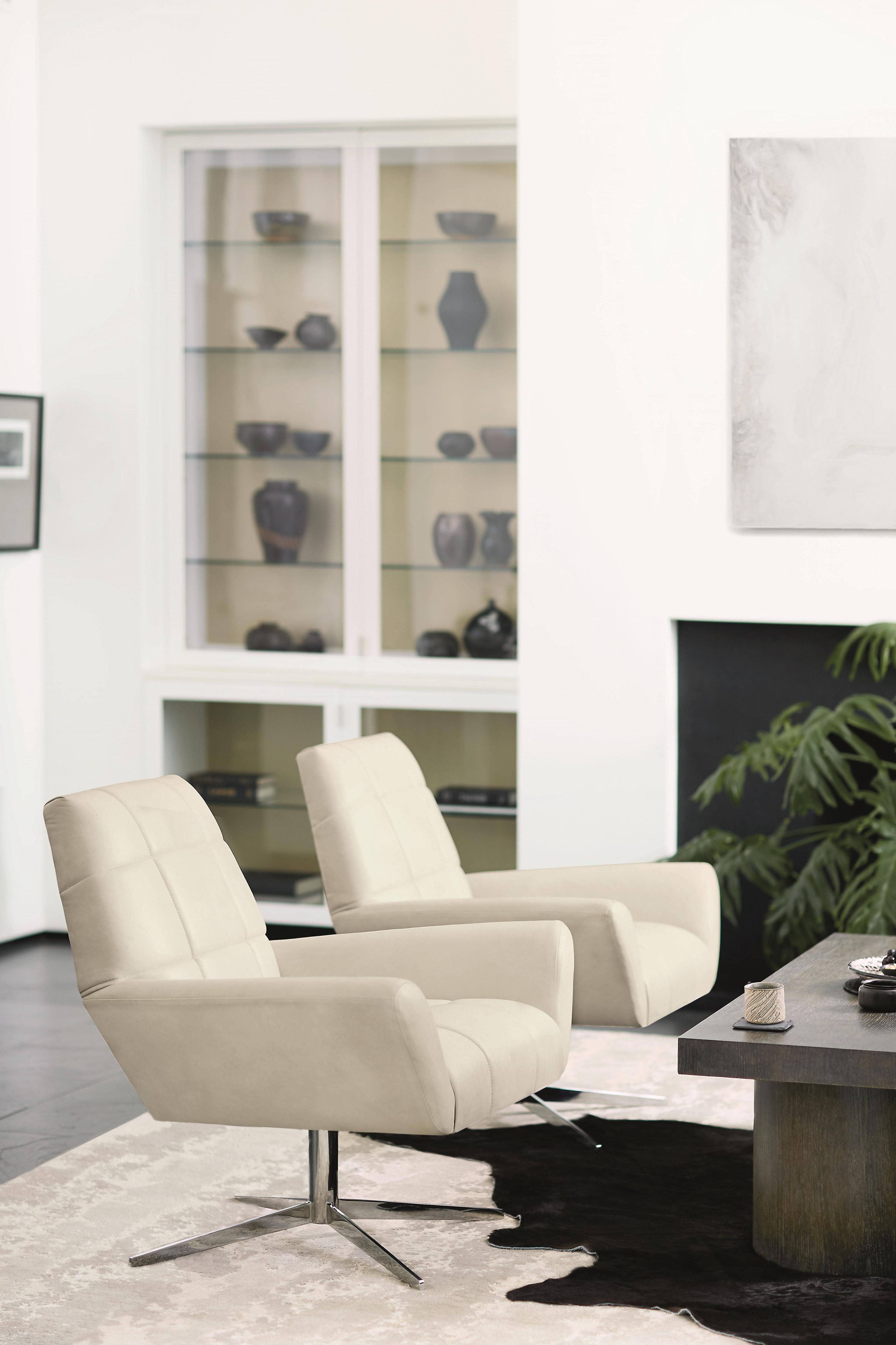 Bernhardt Furniture – Linea Cocktail Table