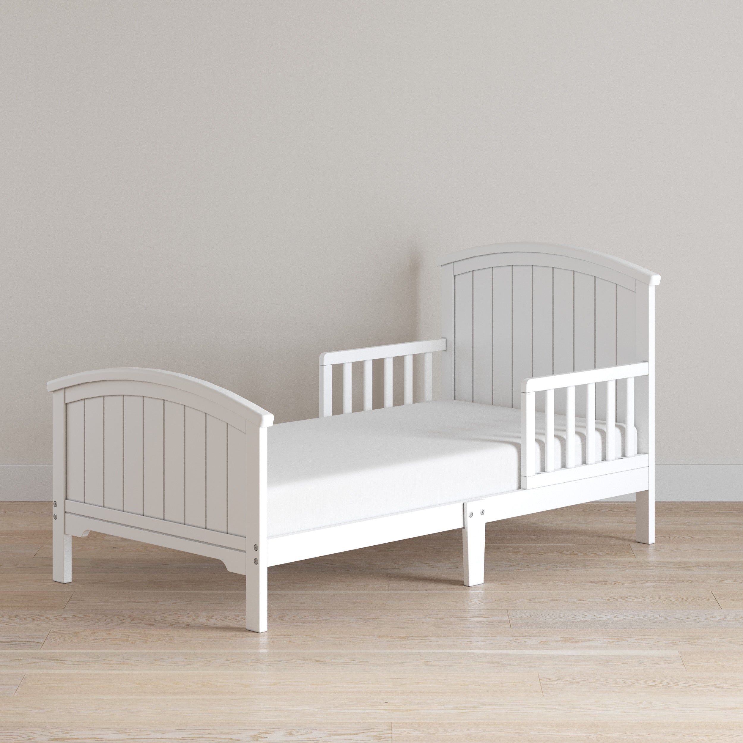 Hampton Toddler Bed, Matte White