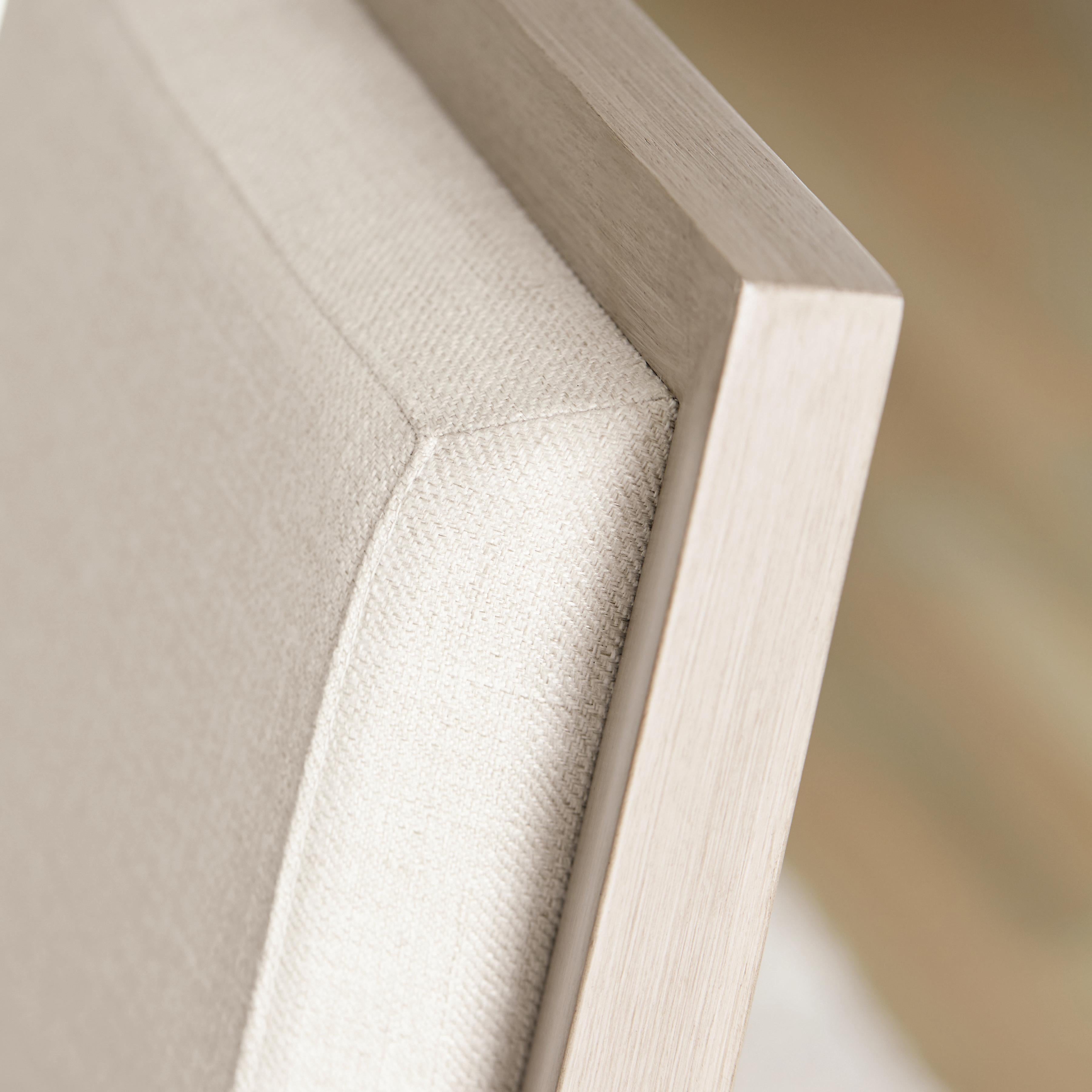 Bernhardt Furniture – Axiom Arm Chair