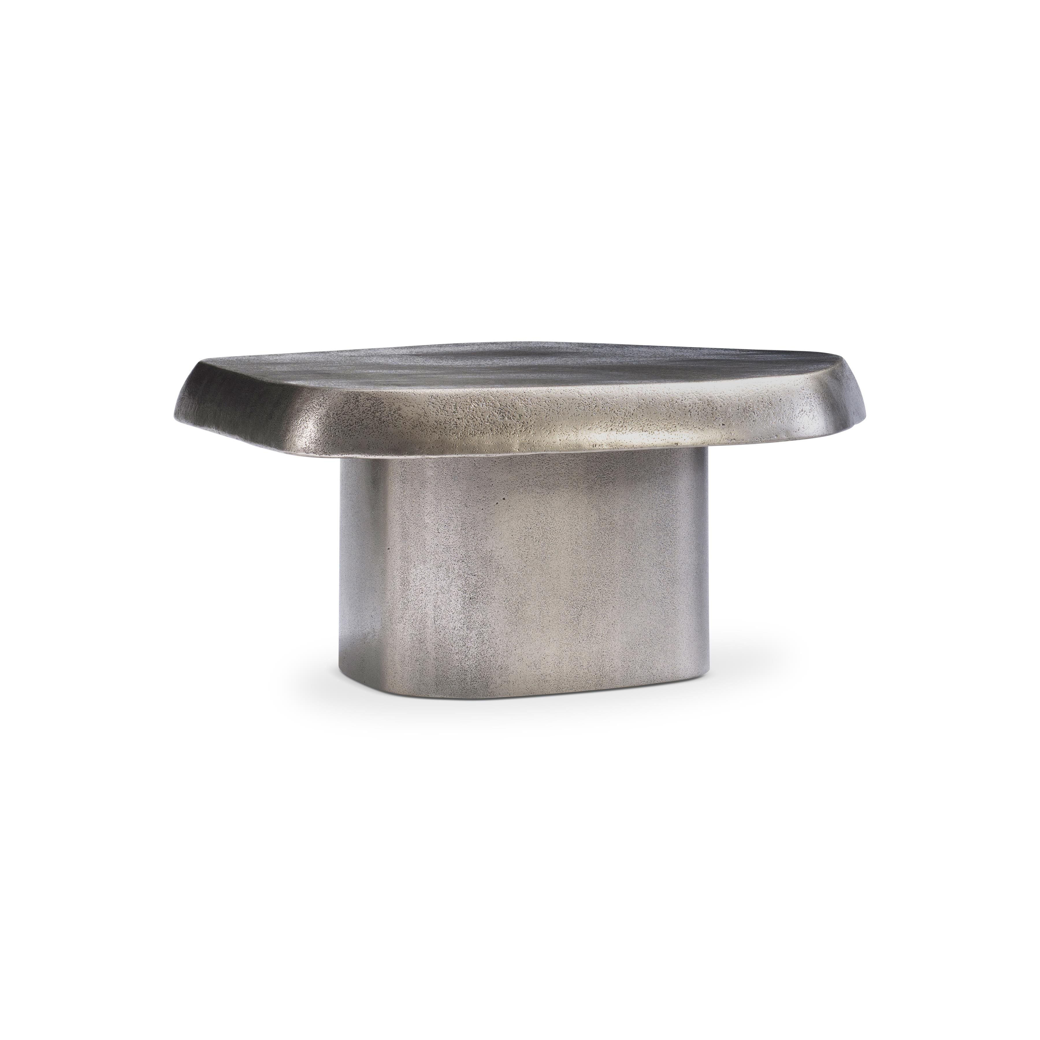 Bernhardt Furniture – Clawson Cocktail Table