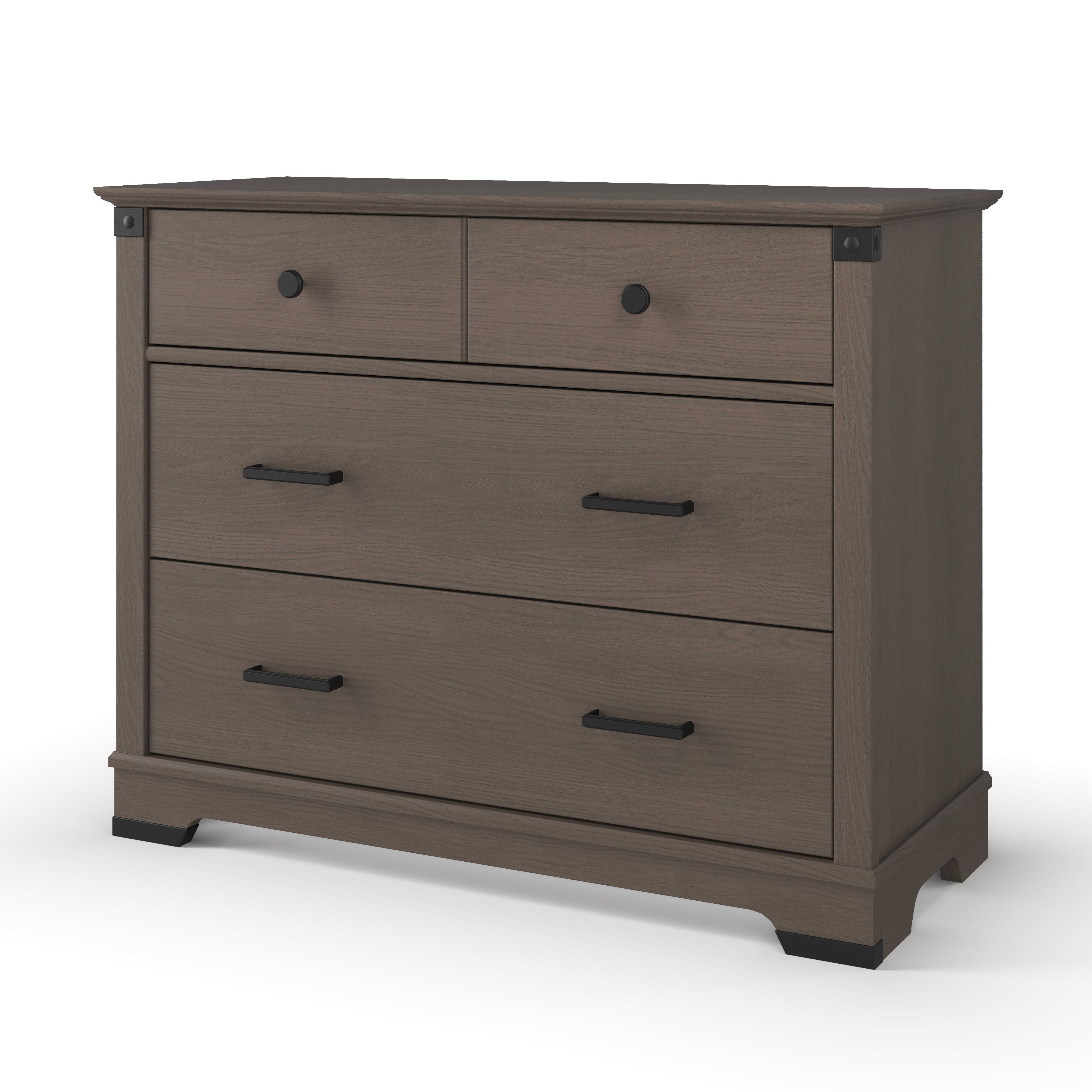 Redmond 3 Drawer Dresser, Dapper Gray