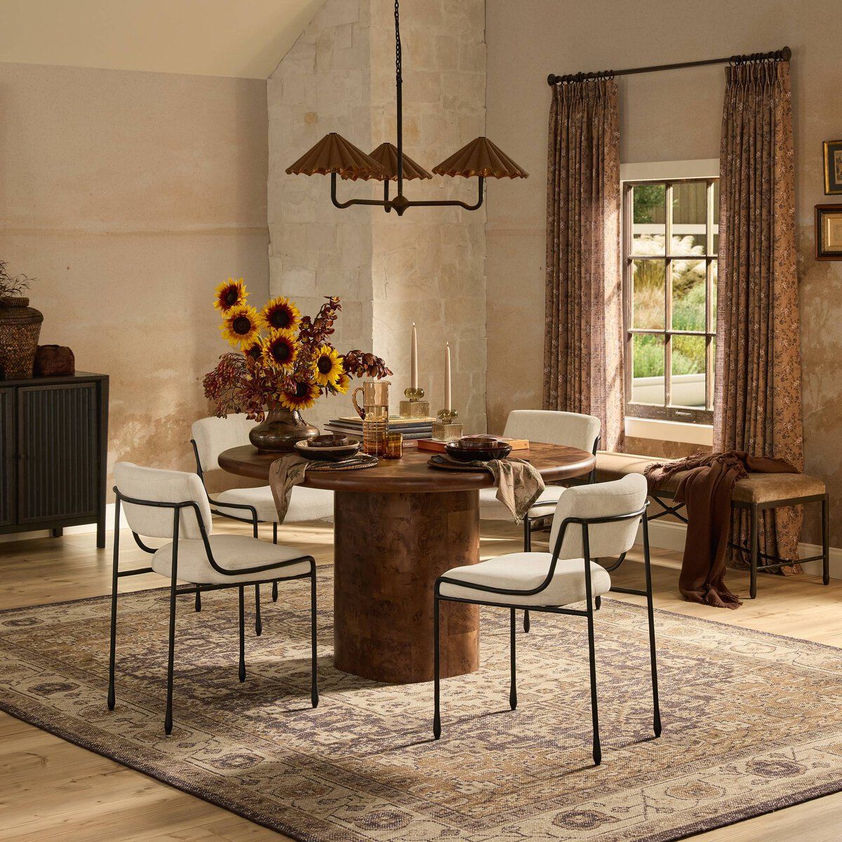 Malko Dining Table
