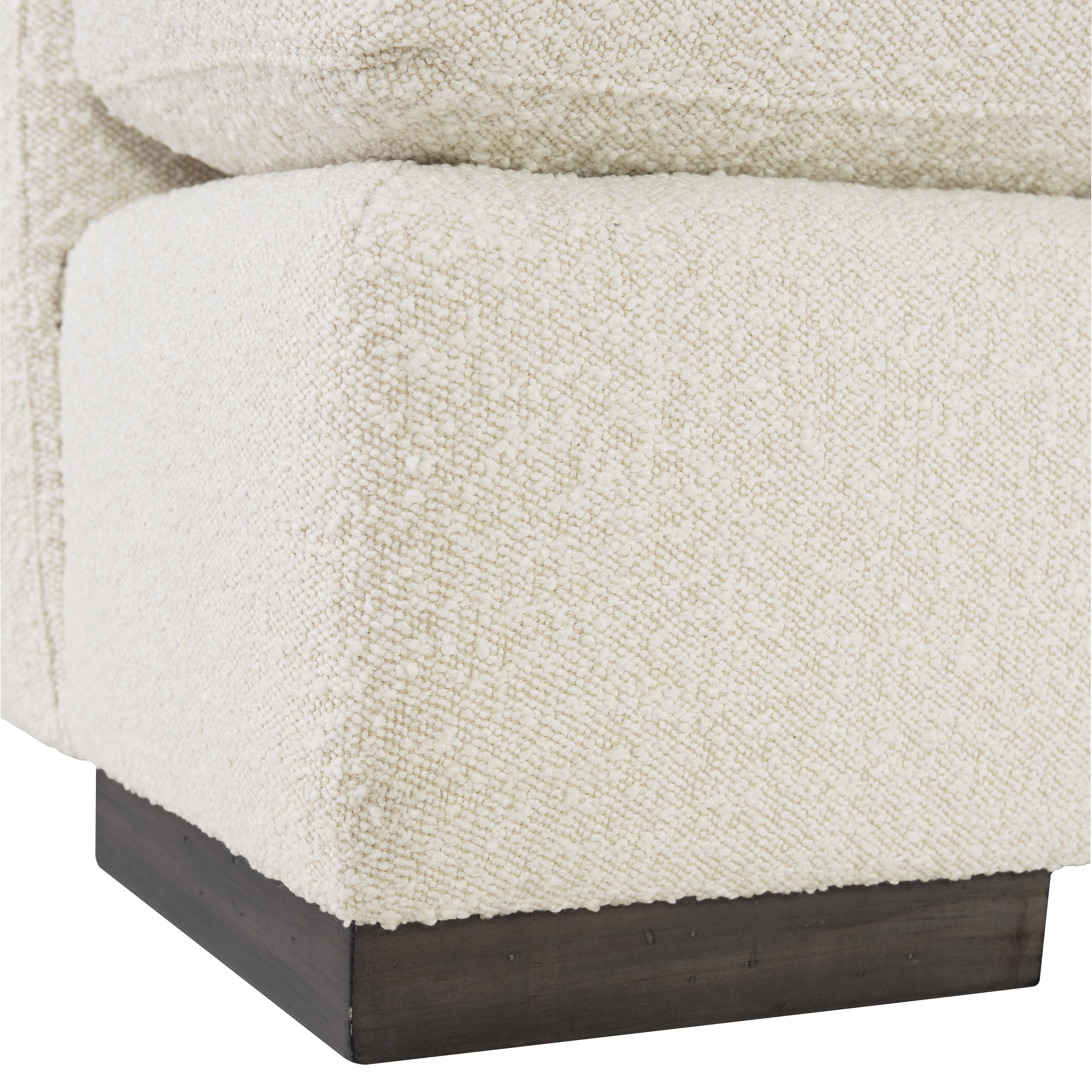 Bernhardt Furniture – Andie Fabric Sofa
