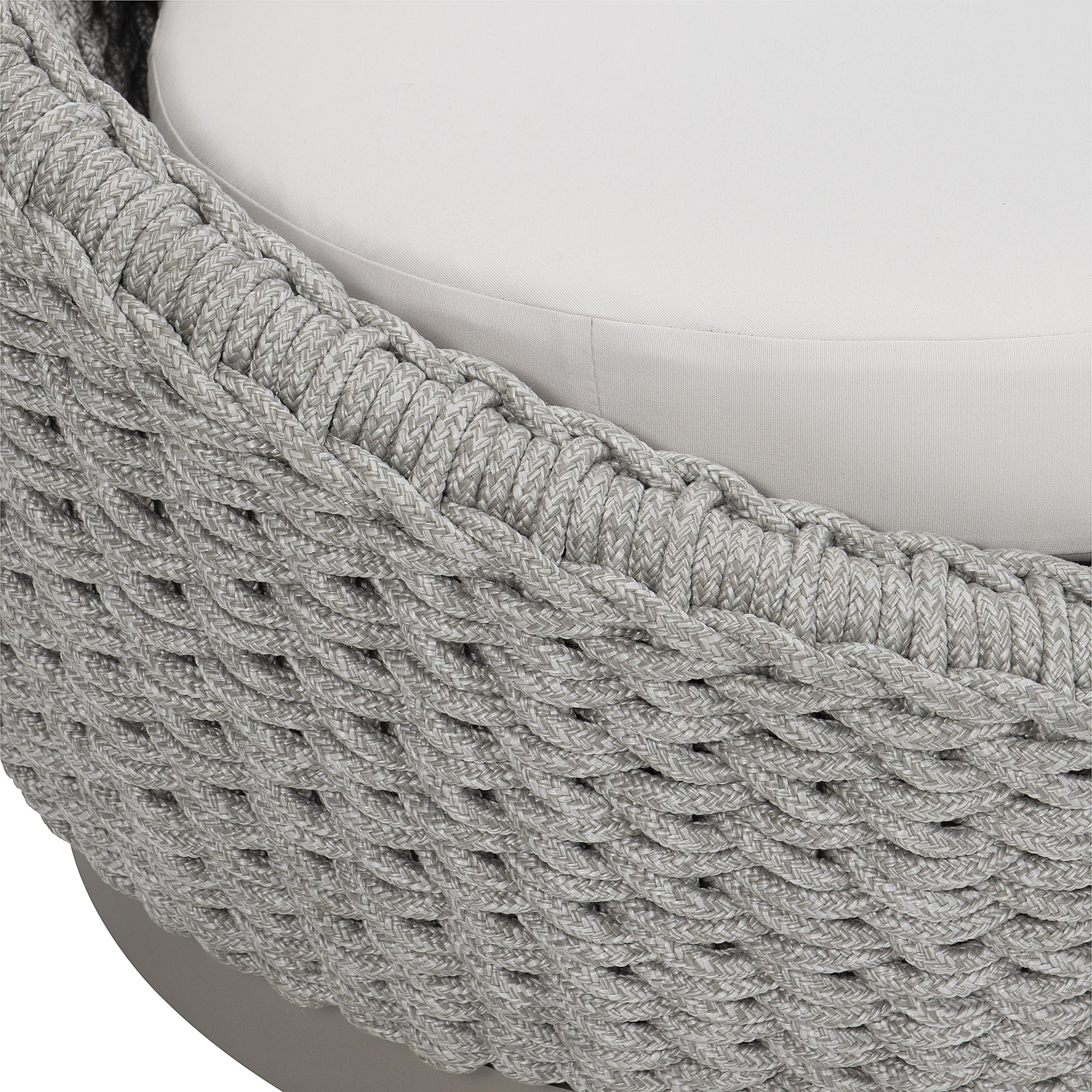 Bernhardt Savaii Outdoor Swivel Chair