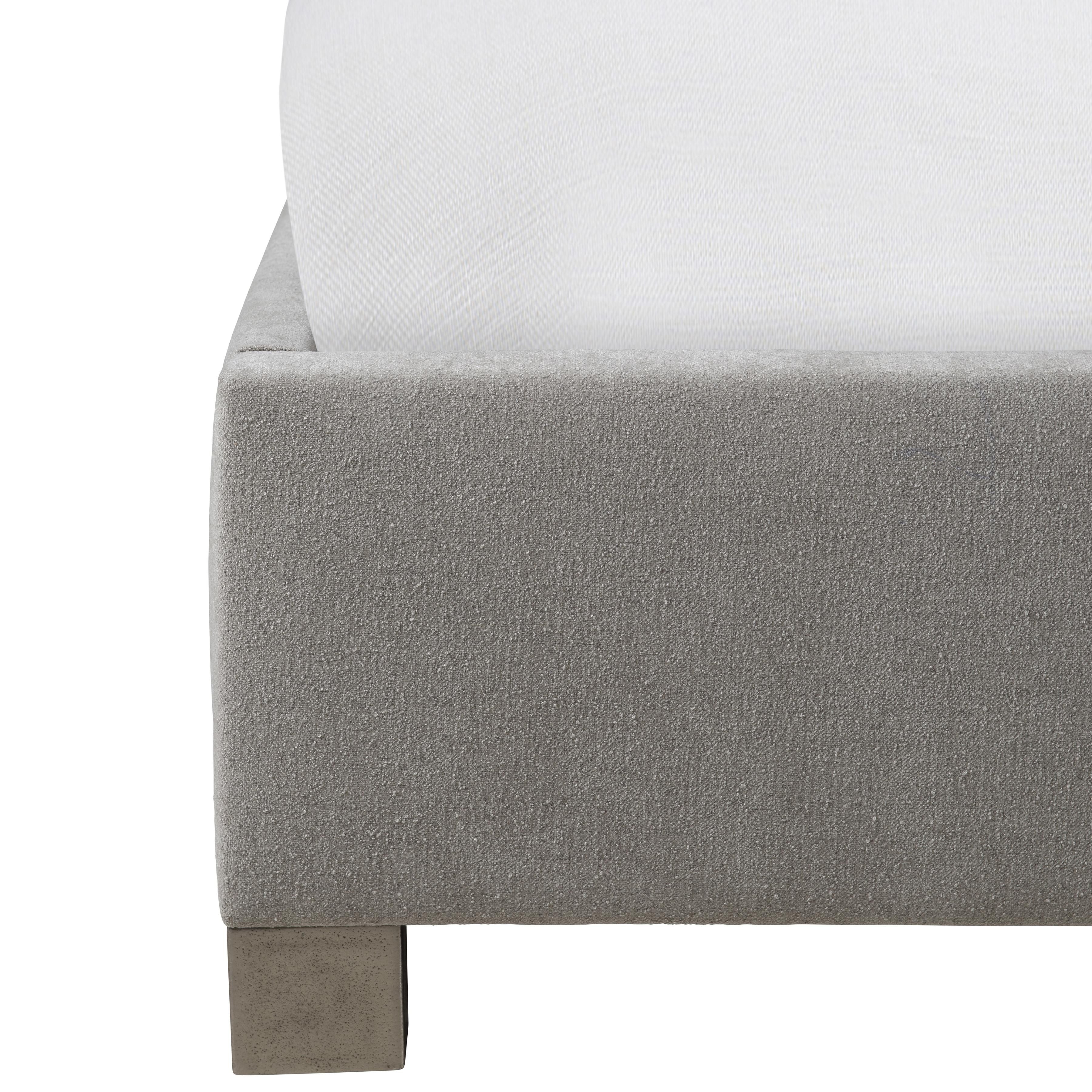 Bernhardt Furniture – Tinsley Fabric Panel Bed King