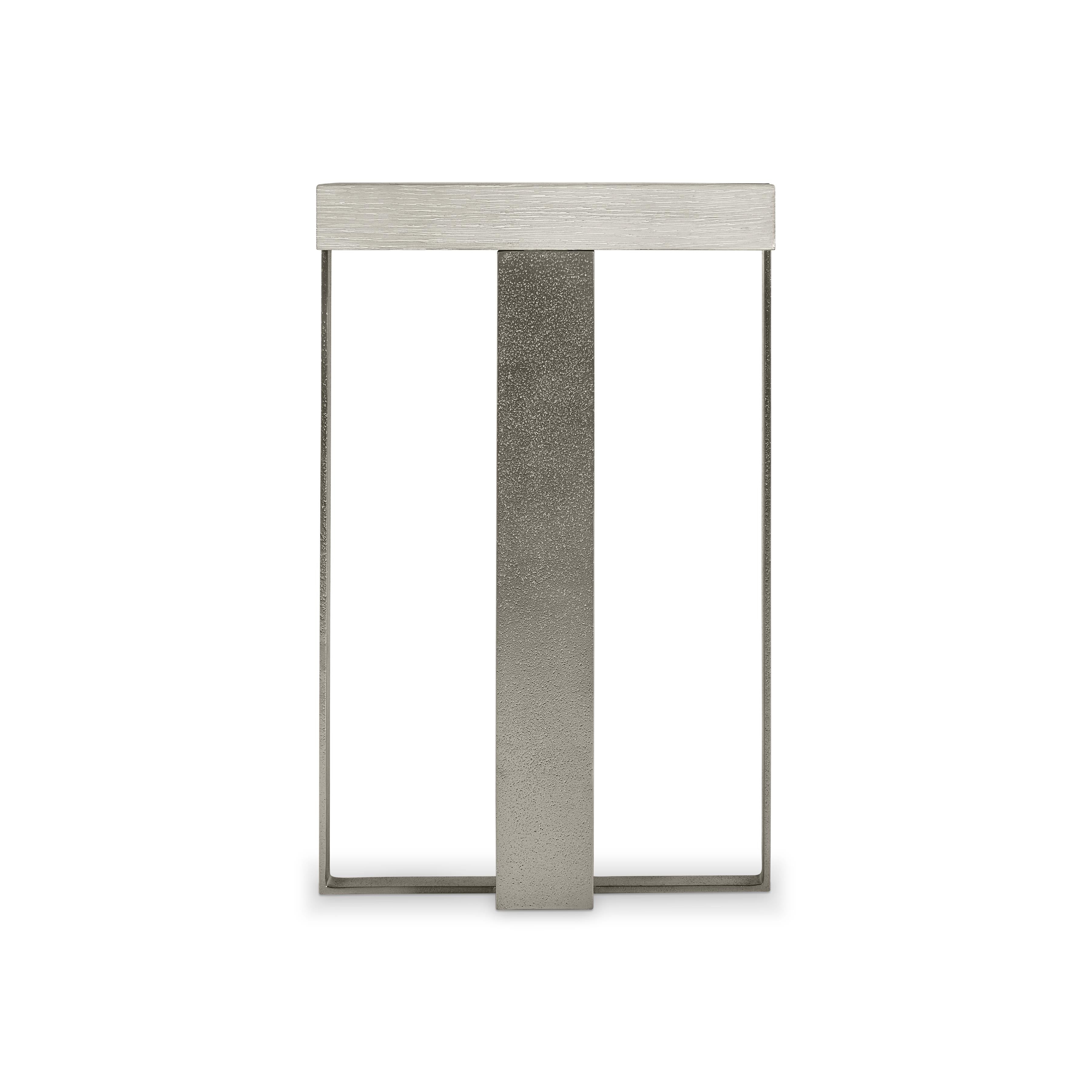 Bernhardt Tempo Accent Table