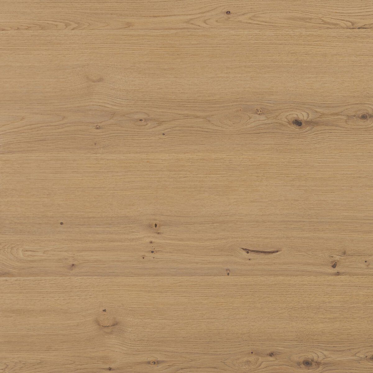 Emmer Dining Table