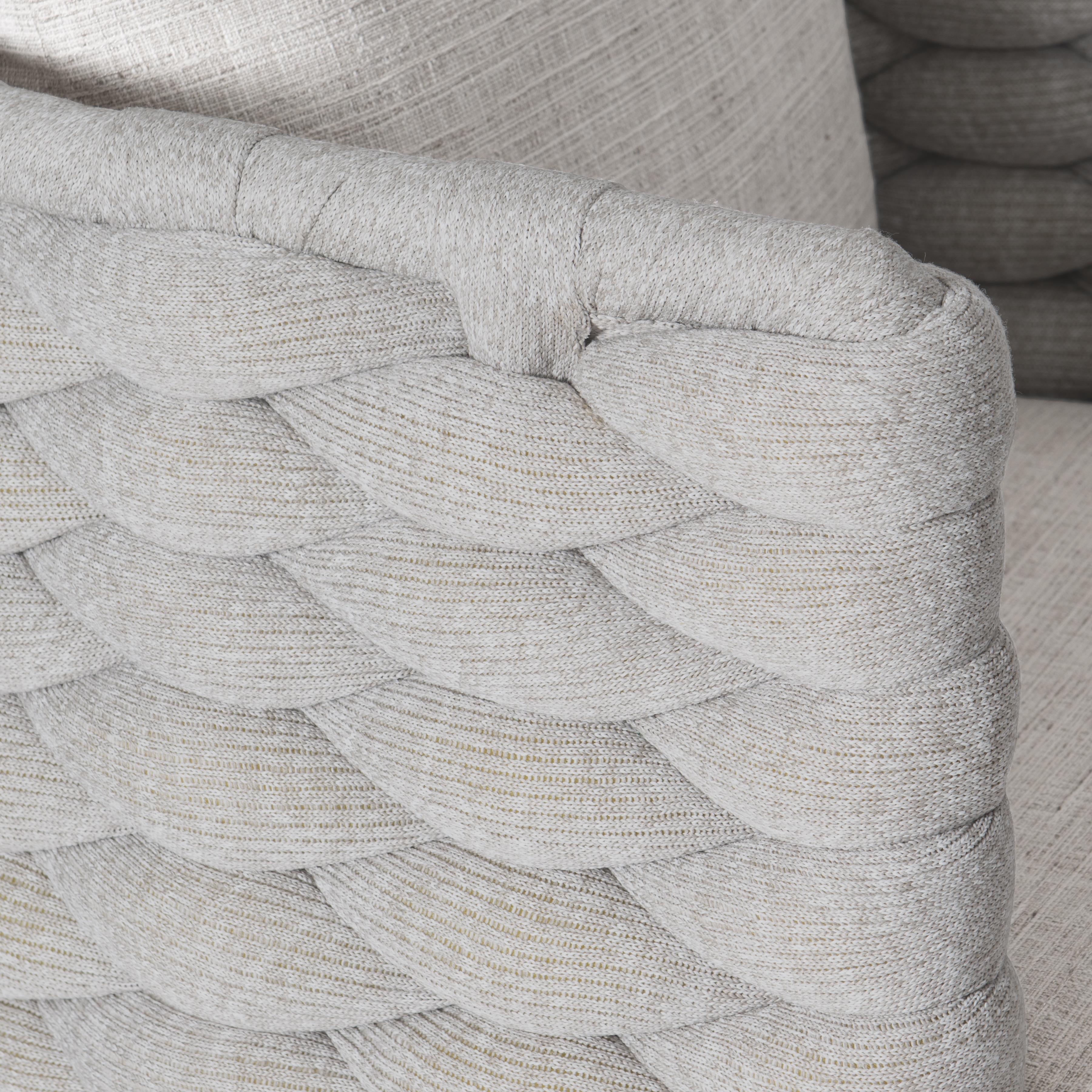 Bernhardt Furniture – Hollis Fabric Arm Chair