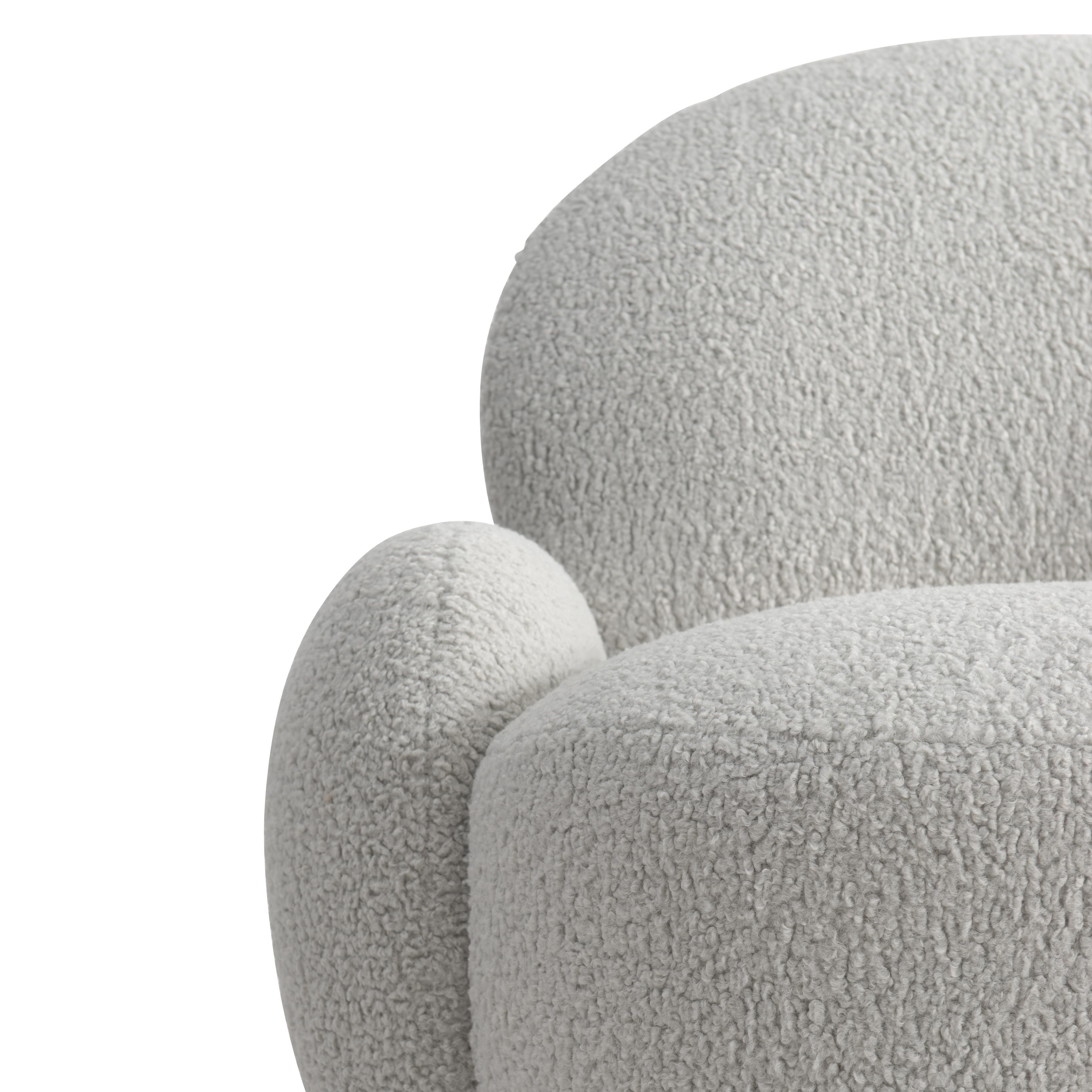Bernhardt Furniture – St. Jean Fabric Swivel Chair