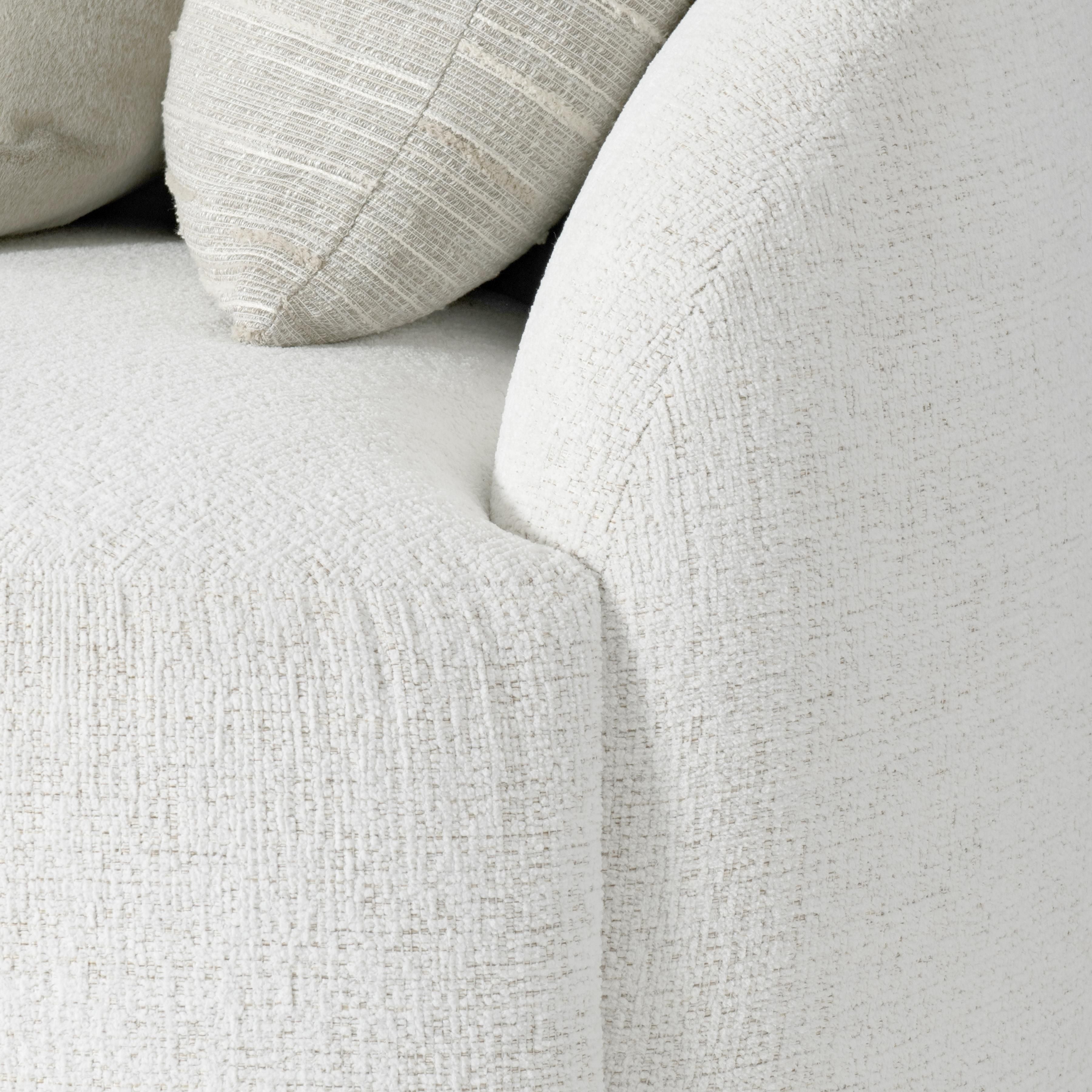 Bernhardt Ava Fabric Right Arm Sofa