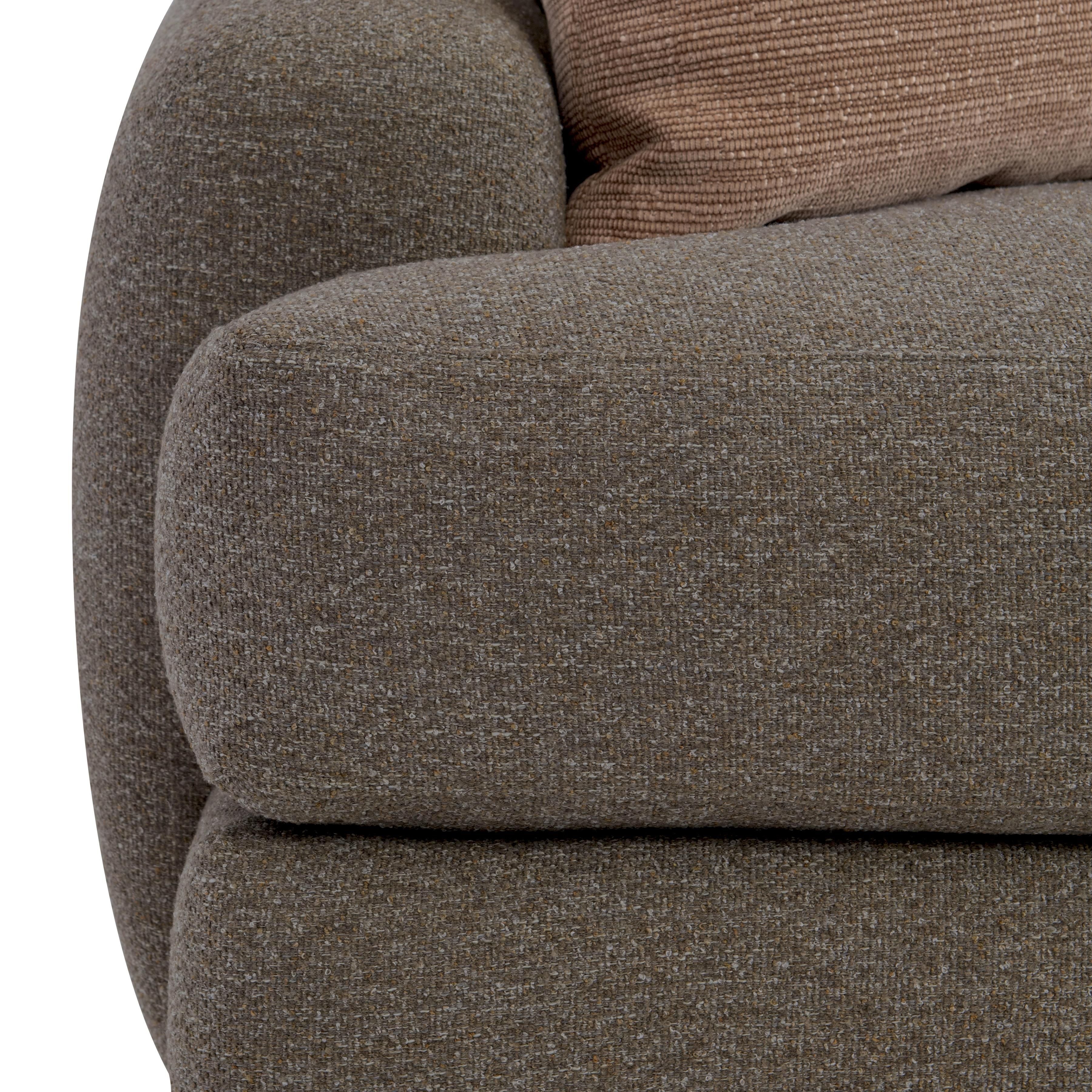 Bernhardt Furniture – Cameron Fabric Swivel Chair