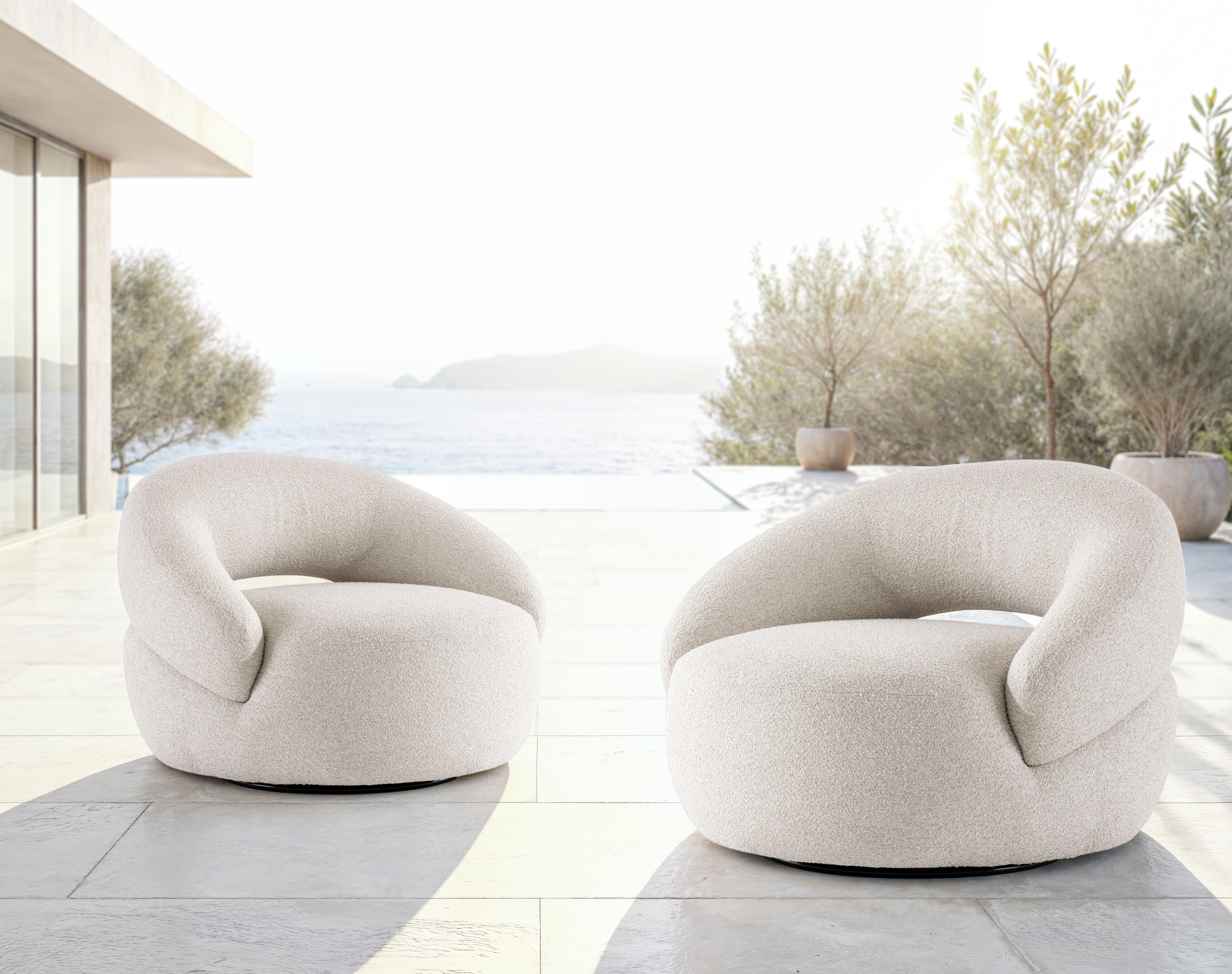 Bernhardt Furniture – Cascais Outdoor Swivel Chair