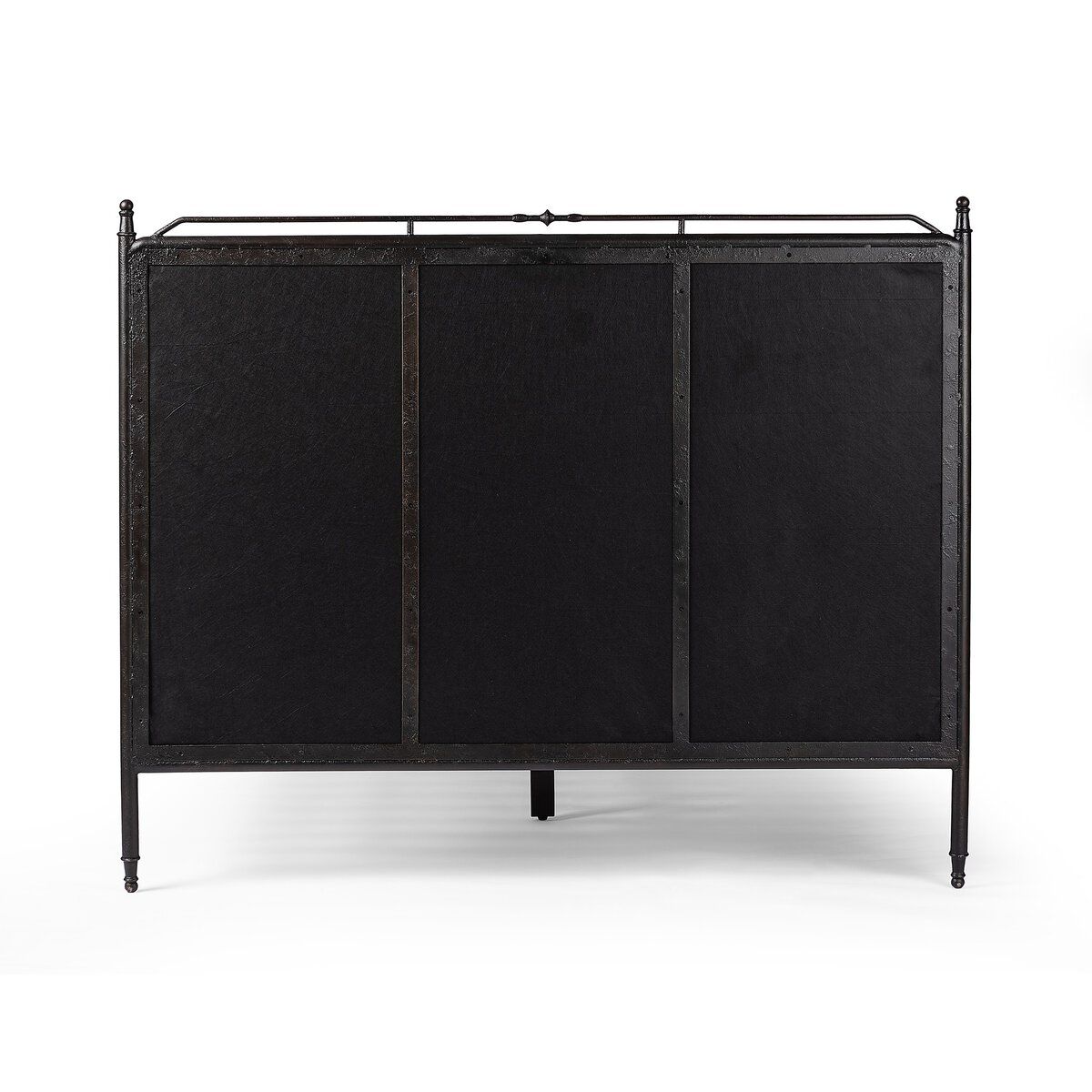 Leyla Bed