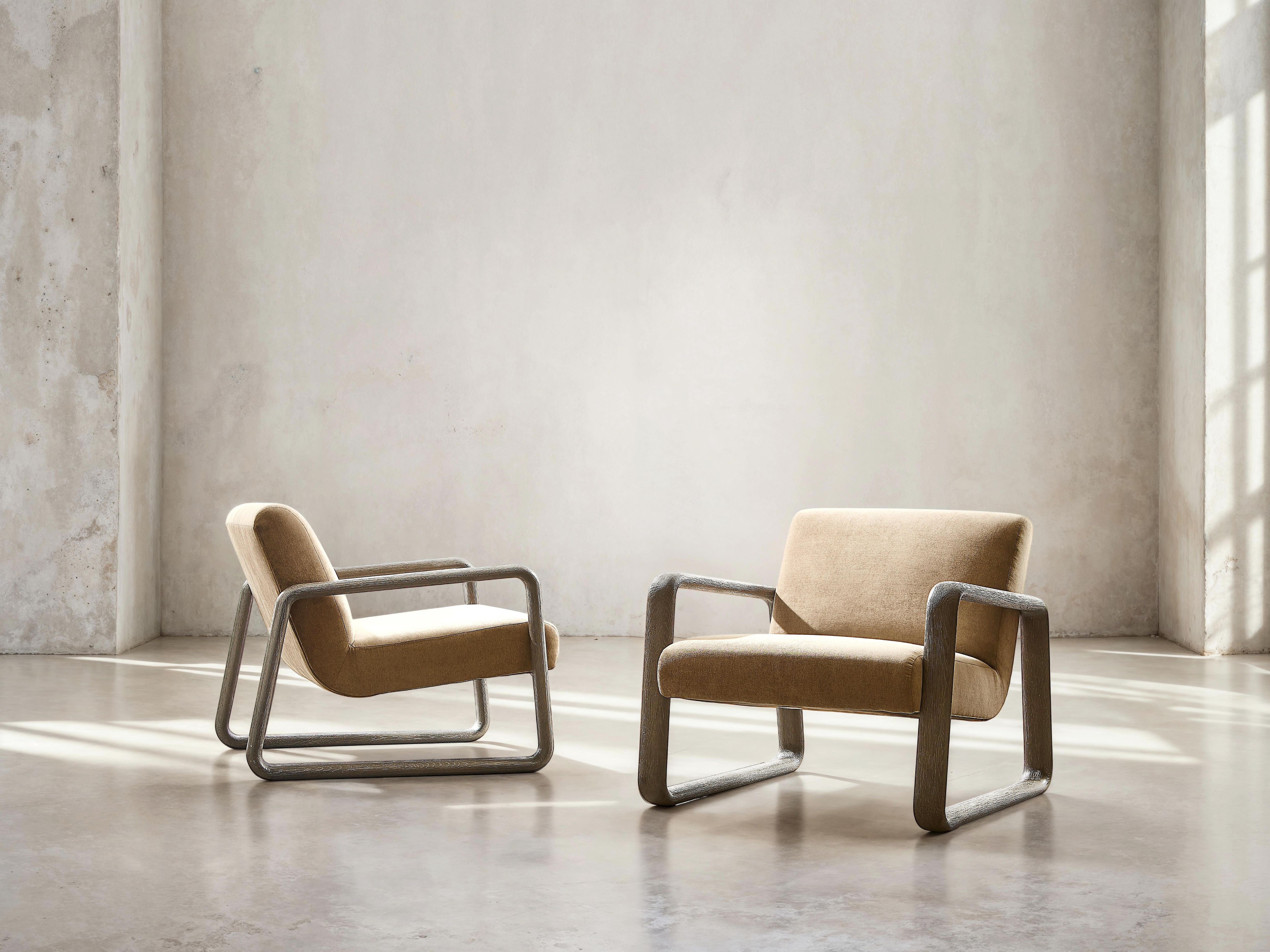 Bernhardt Furniture – Aston Fabric Chair
