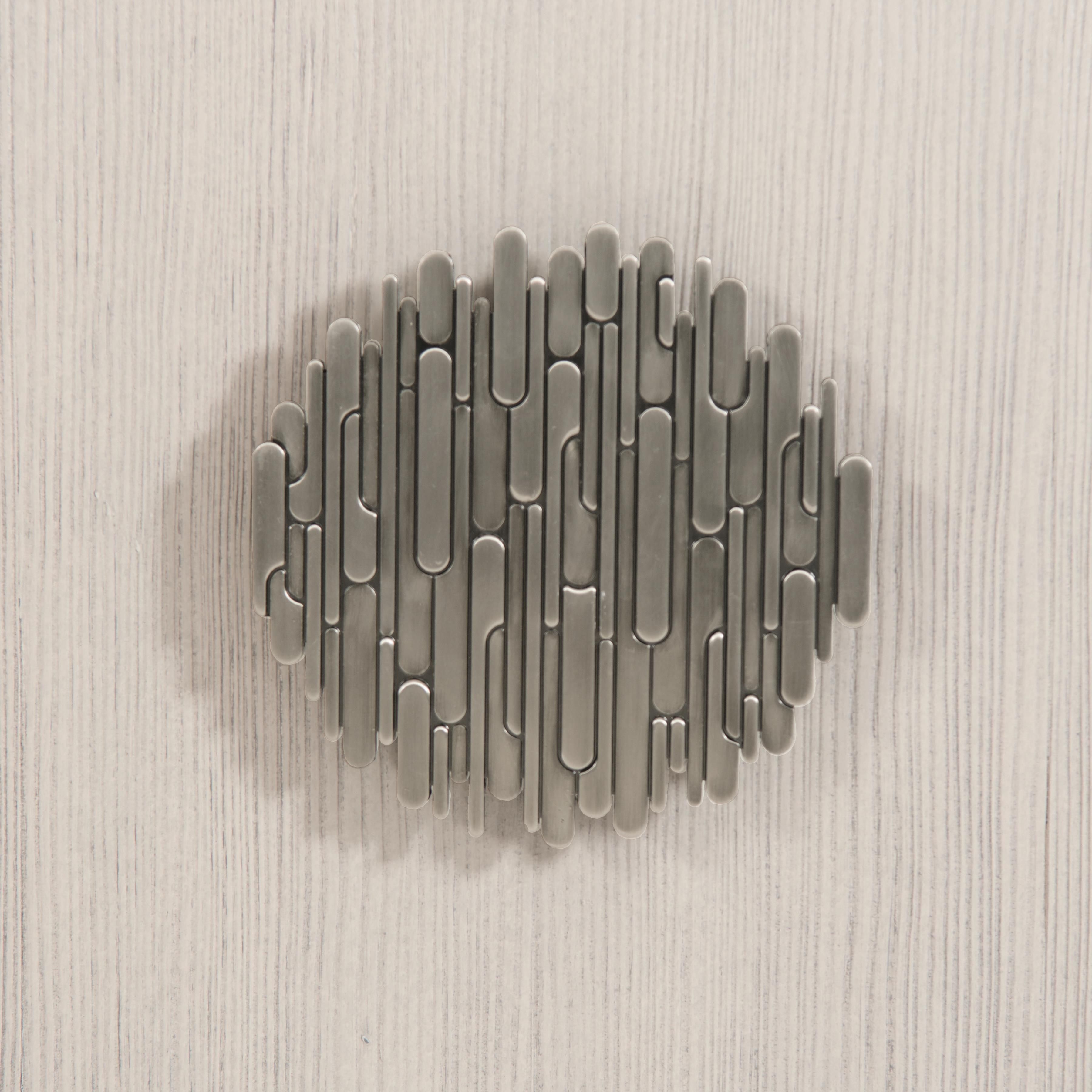 Bernhardt Furniture – Luca Entertainment Credenza