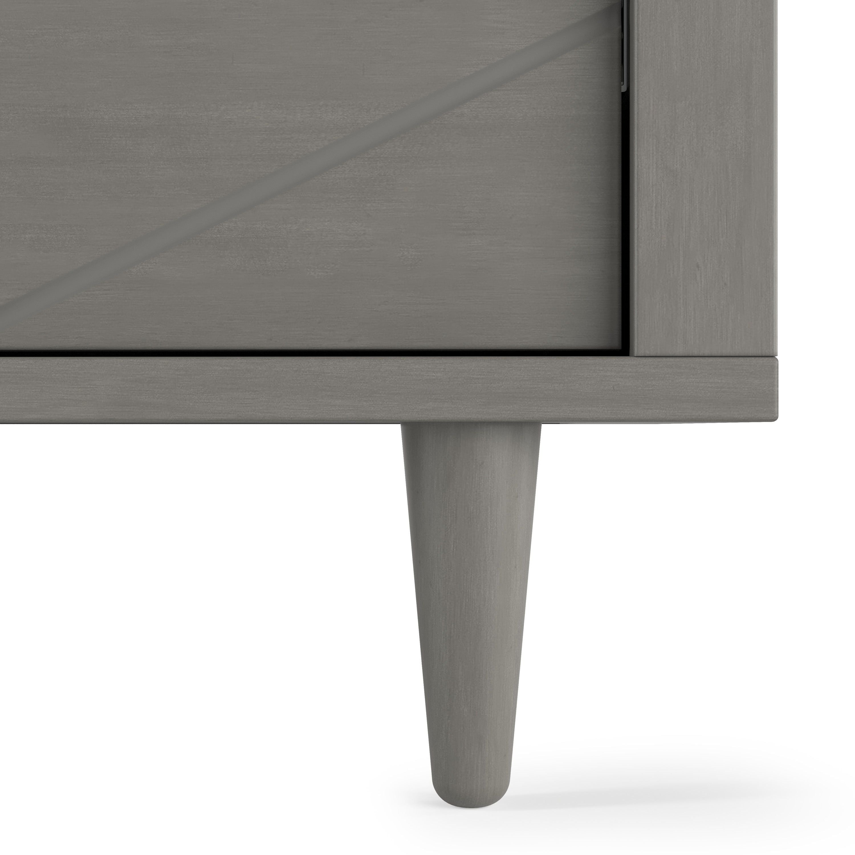 Surrey Hill 3 Drawer Dresser in Lunar Gray