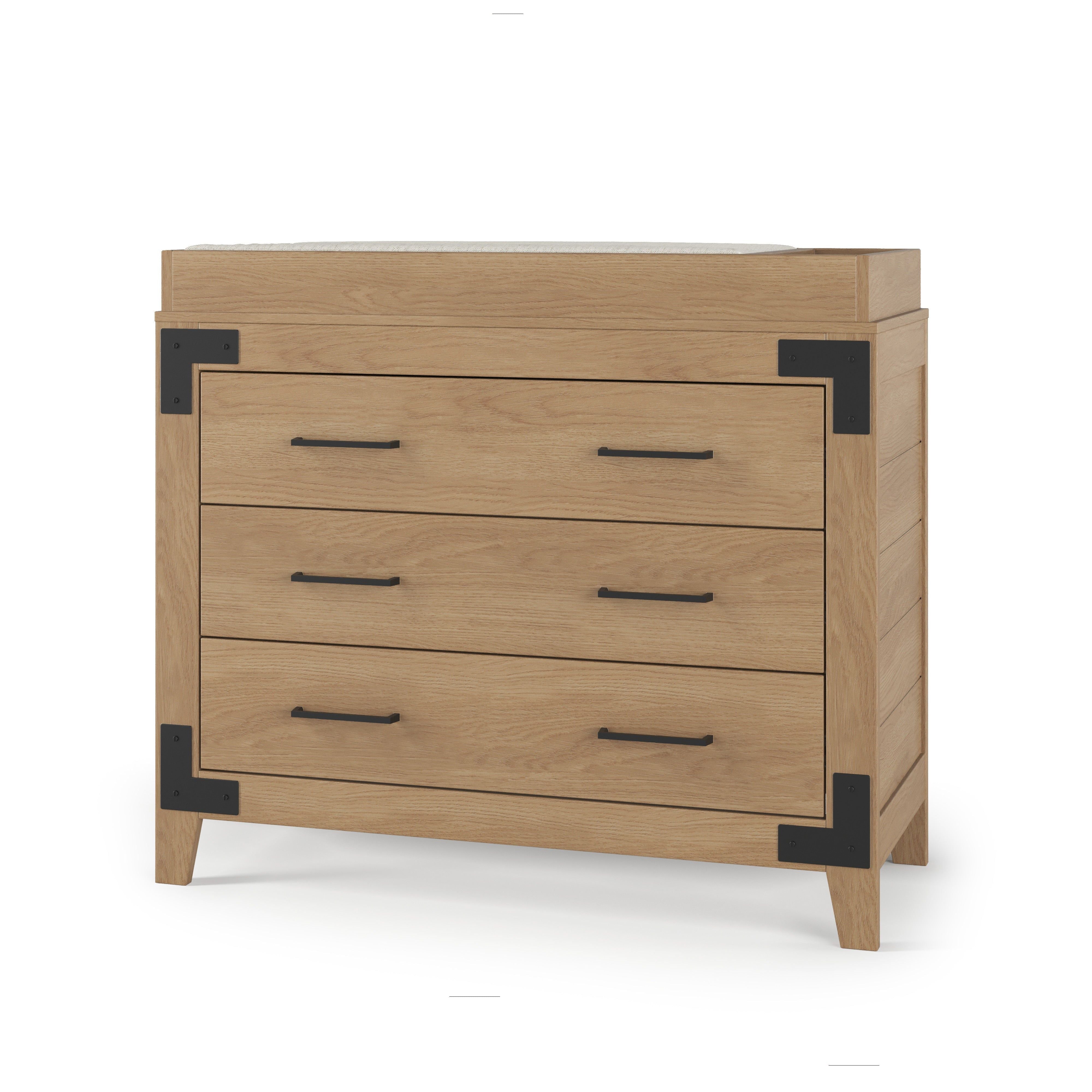 Lucas Dresser, Nutmeg