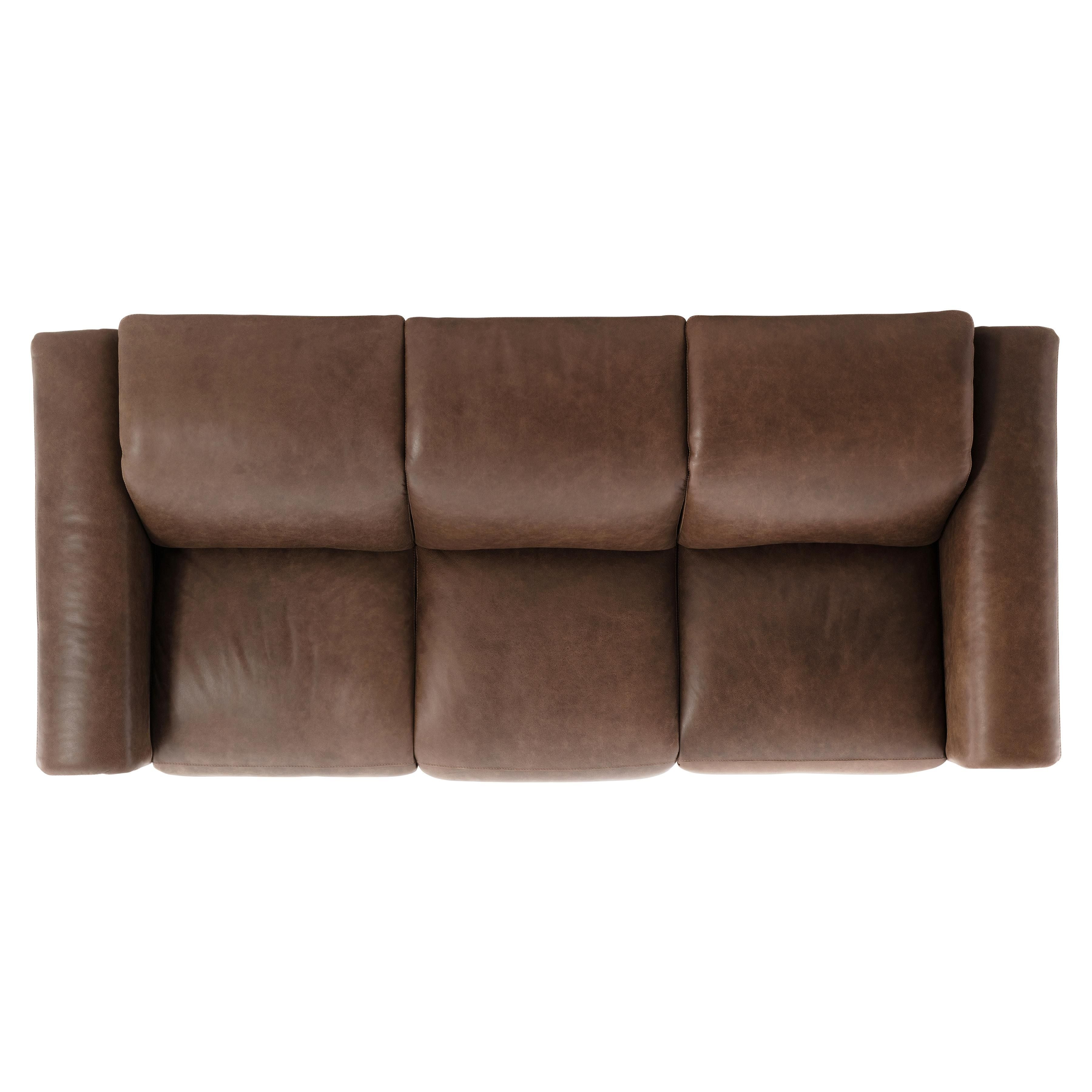 Bernhardt Furniture – Billings Leather Power Motion Sofa
