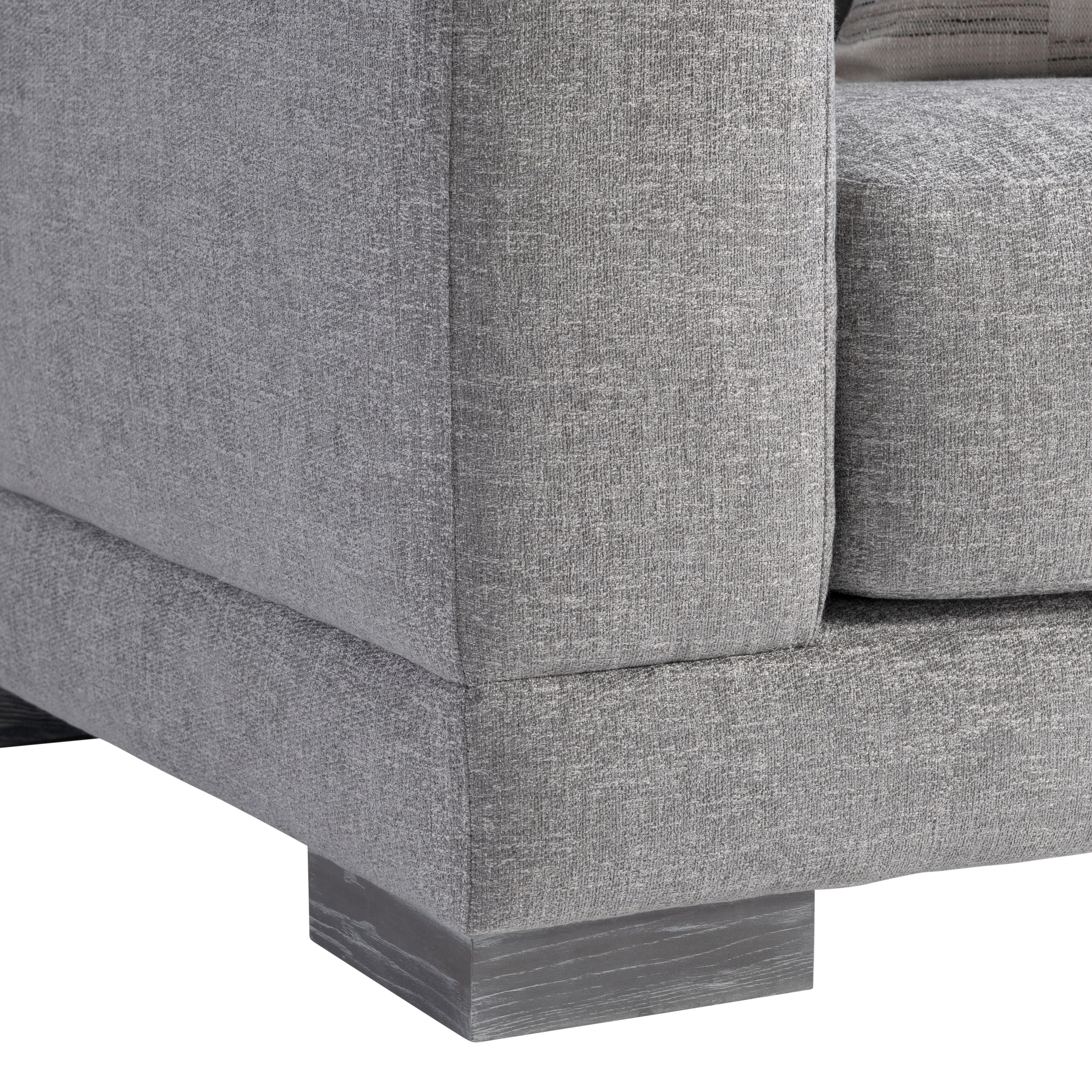 Bernhardt Furniture – Lars Fabric Chair