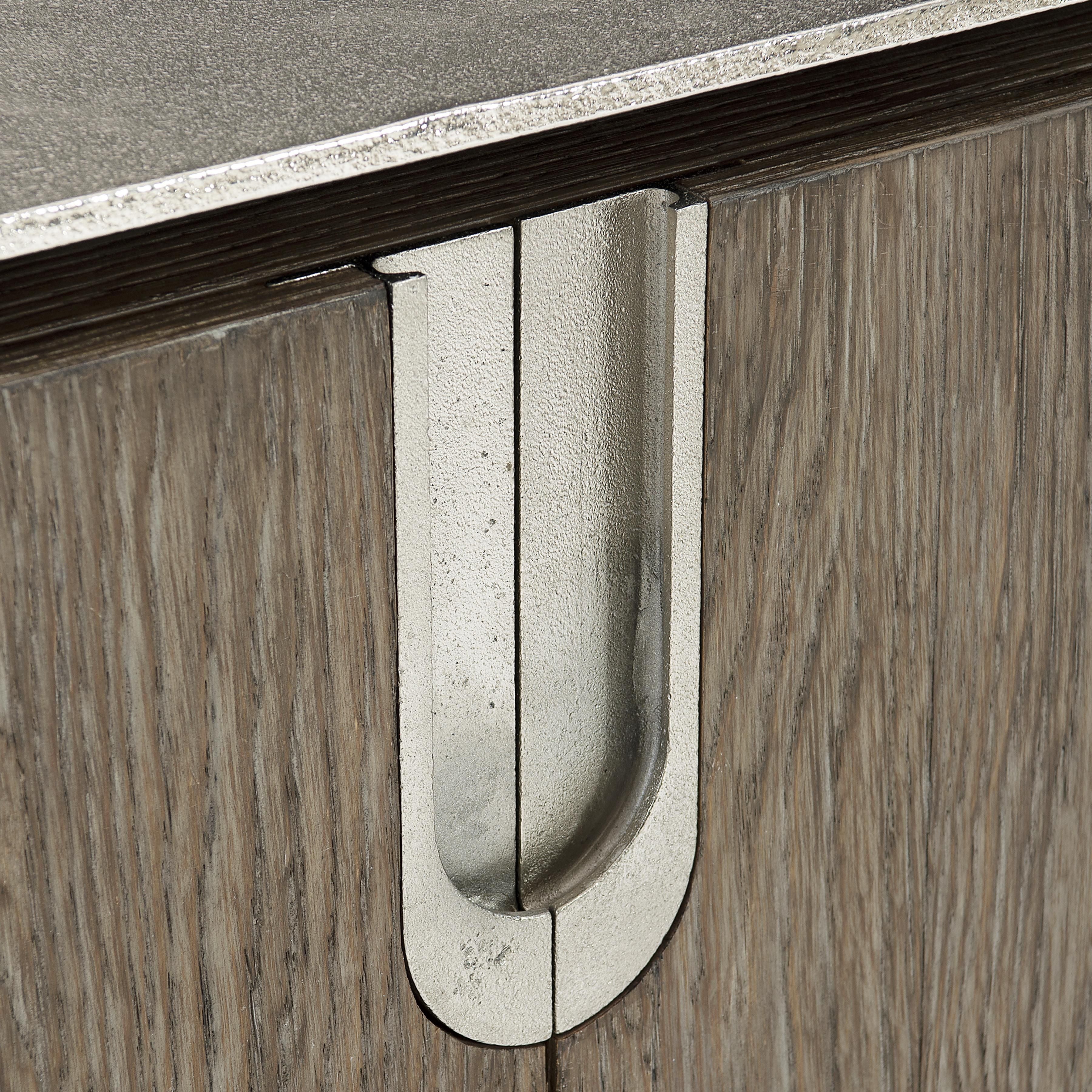 Bernhardt Furniture – Ellis Door Chest