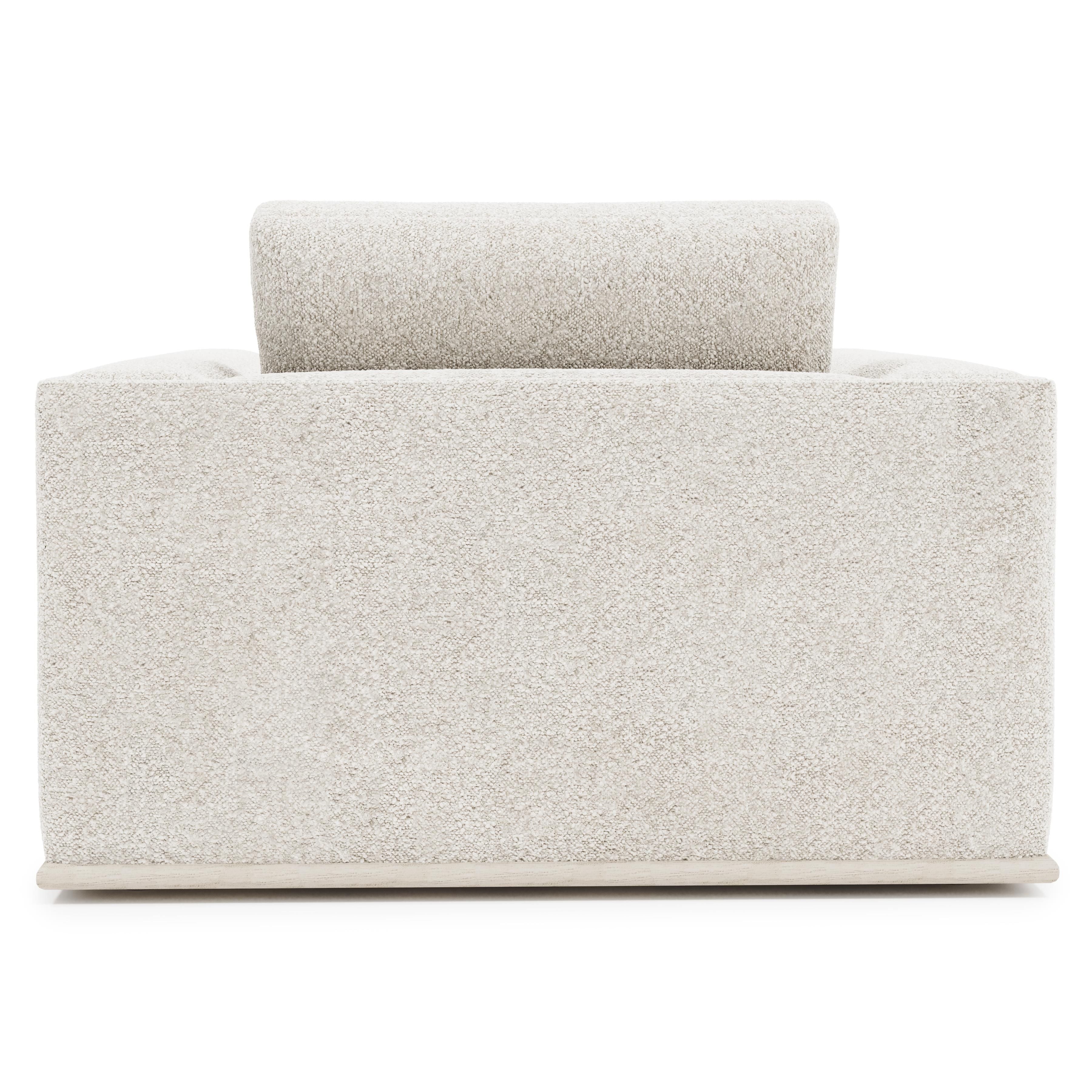 Bernhardt Furniture – Prague Fabric Chair 1/2