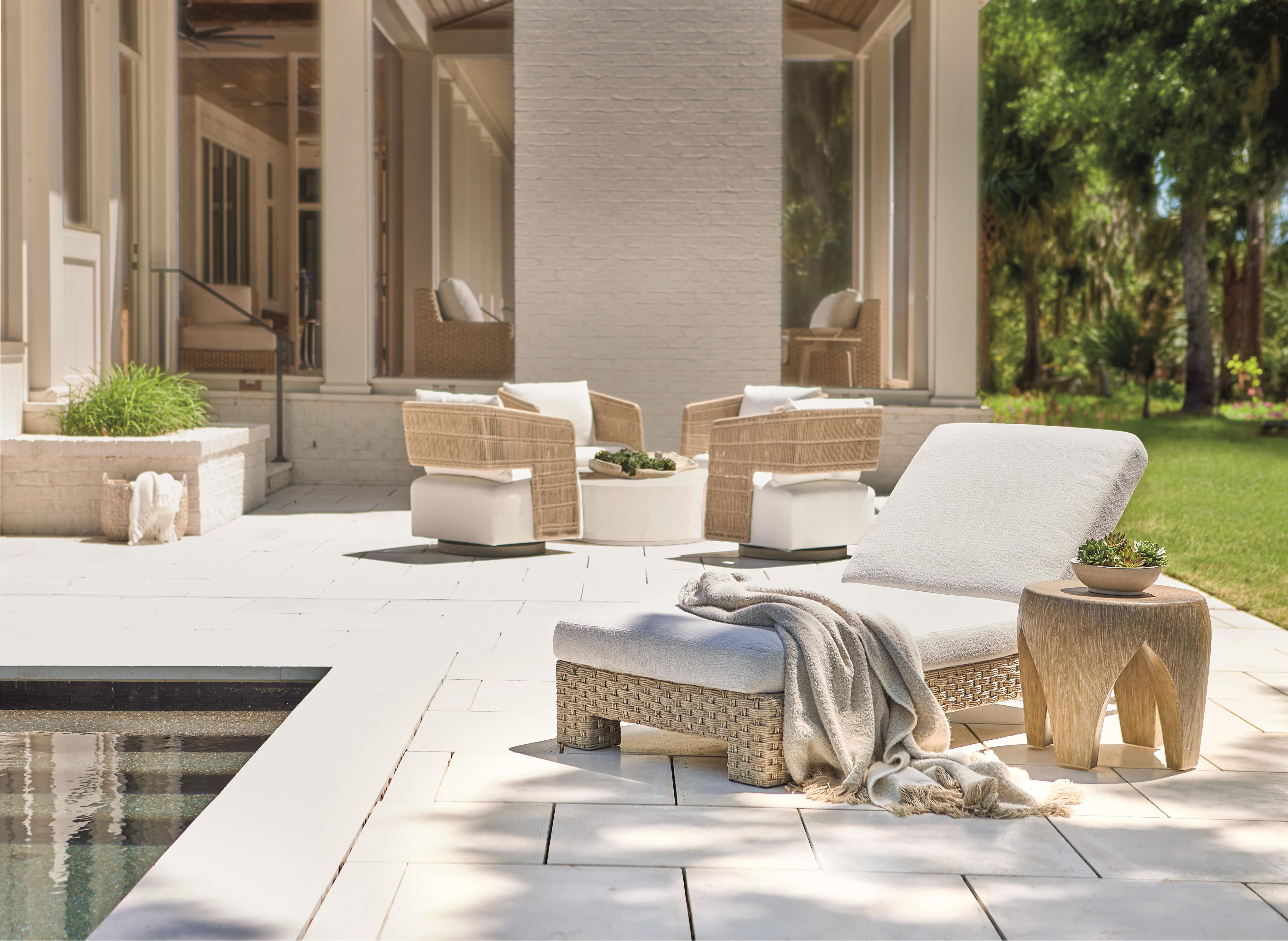 Bernhardt Trieste Outdoor Chaise